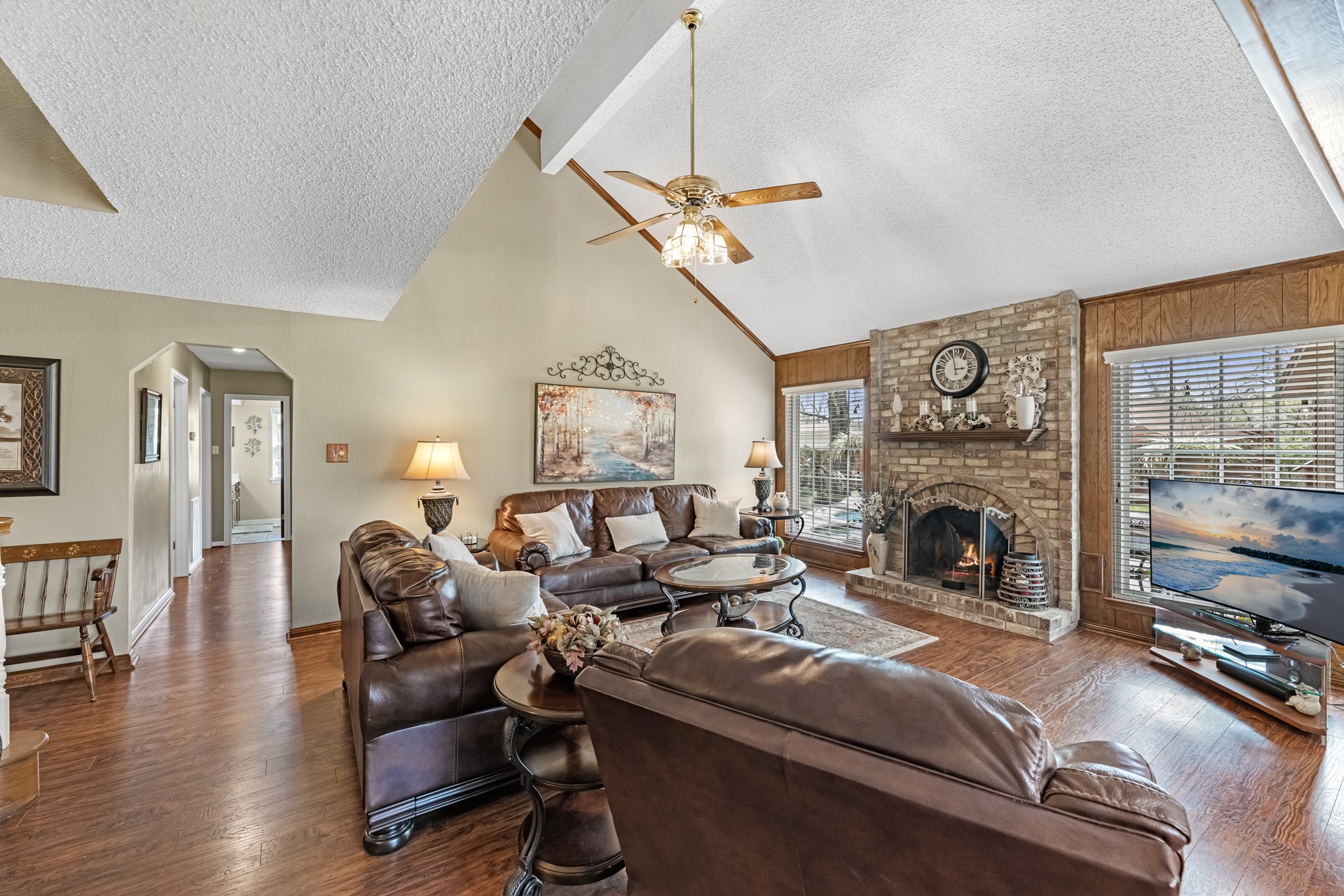 806 Riverside Drive Property Photo 14