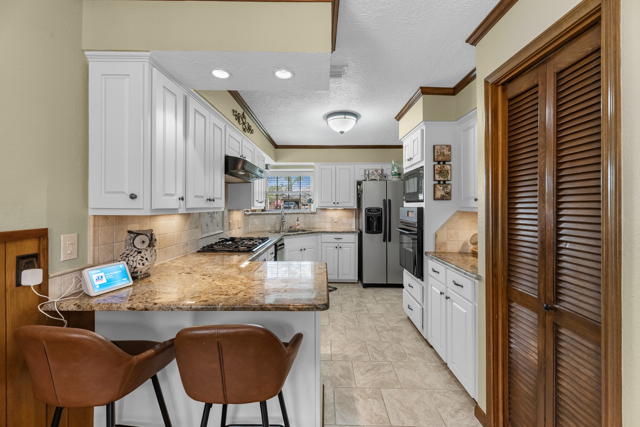 806 Riverside Drive Property Photo 19