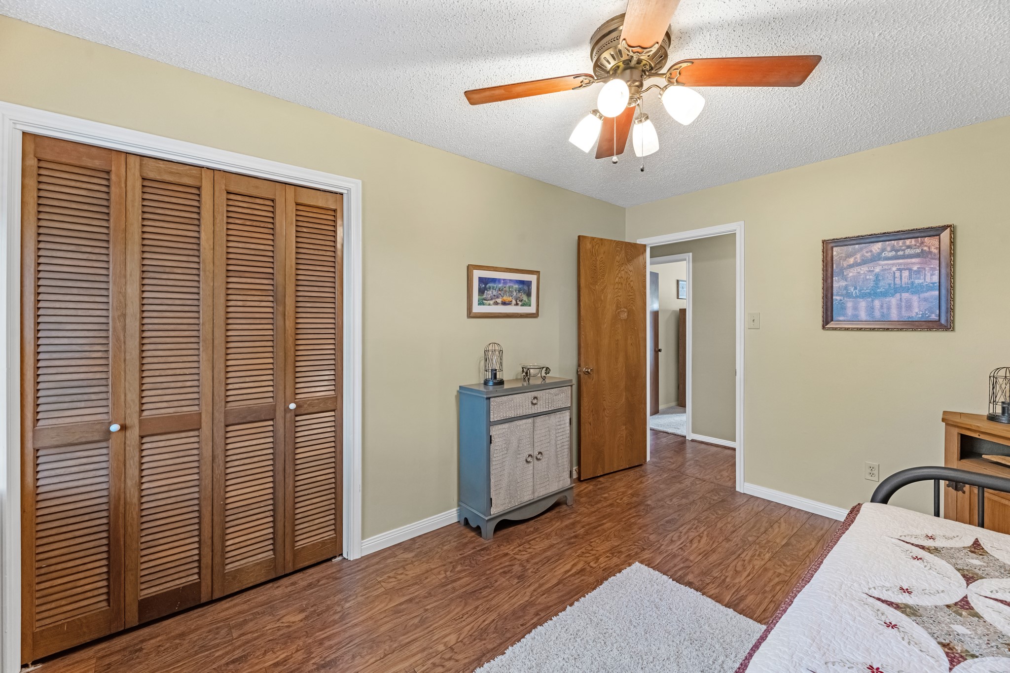 806 Riverside Drive Property Photo 23