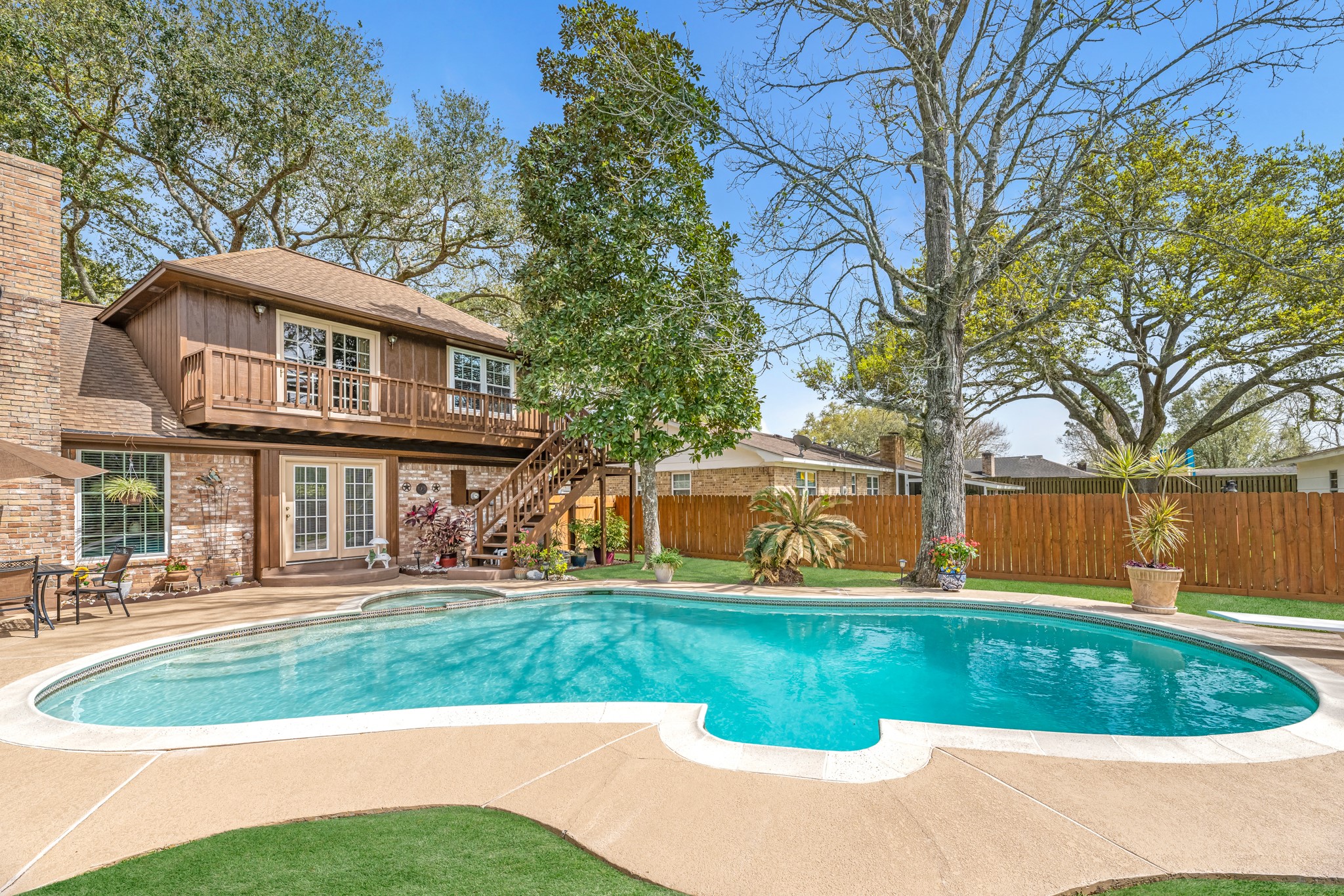 806 Riverside Drive Property Photo 40