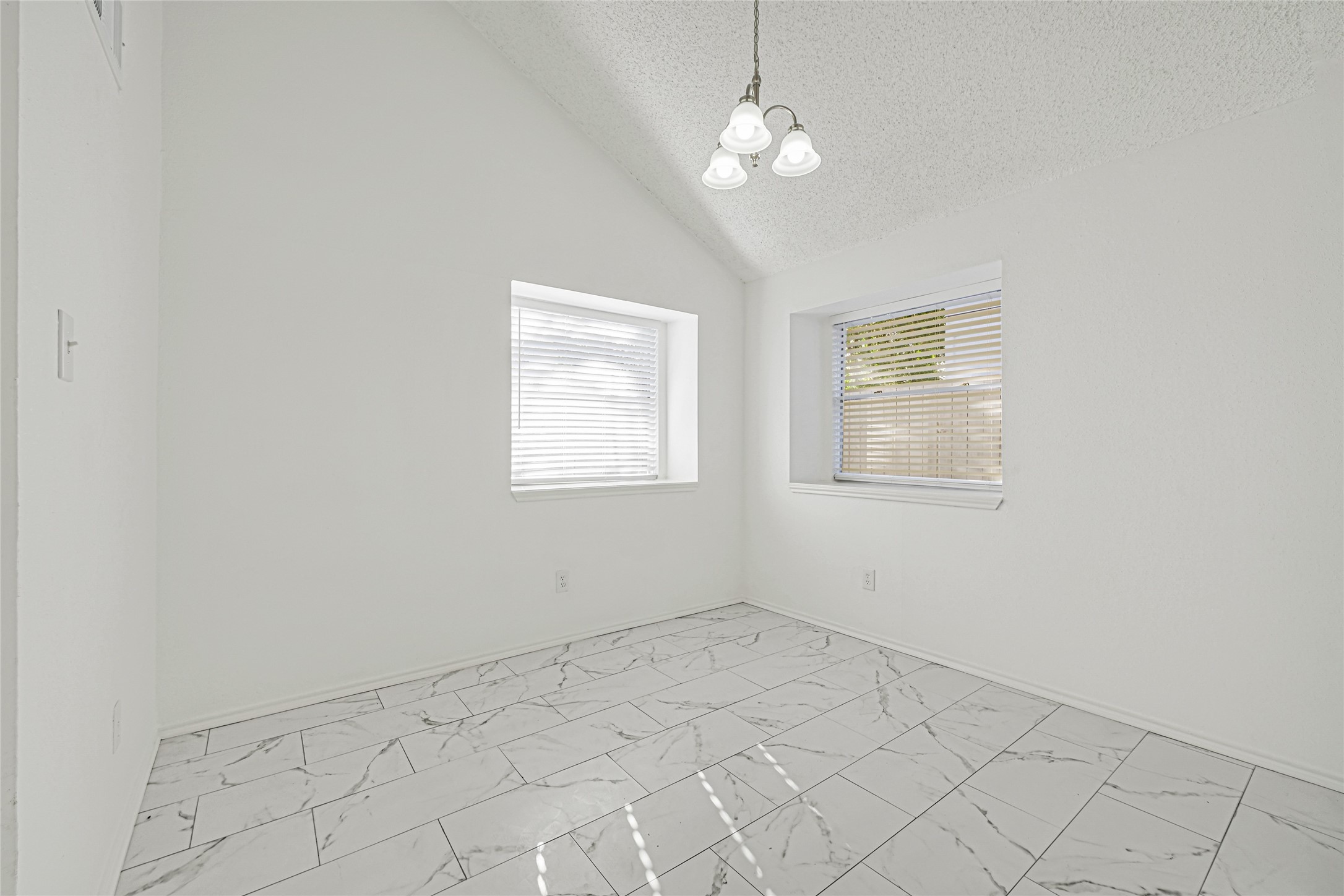 12009 Sandpiper Drive Property Photo 6