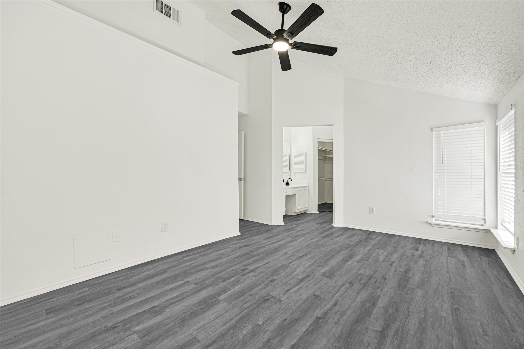 12009 Sandpiper Drive Property Photo 18
