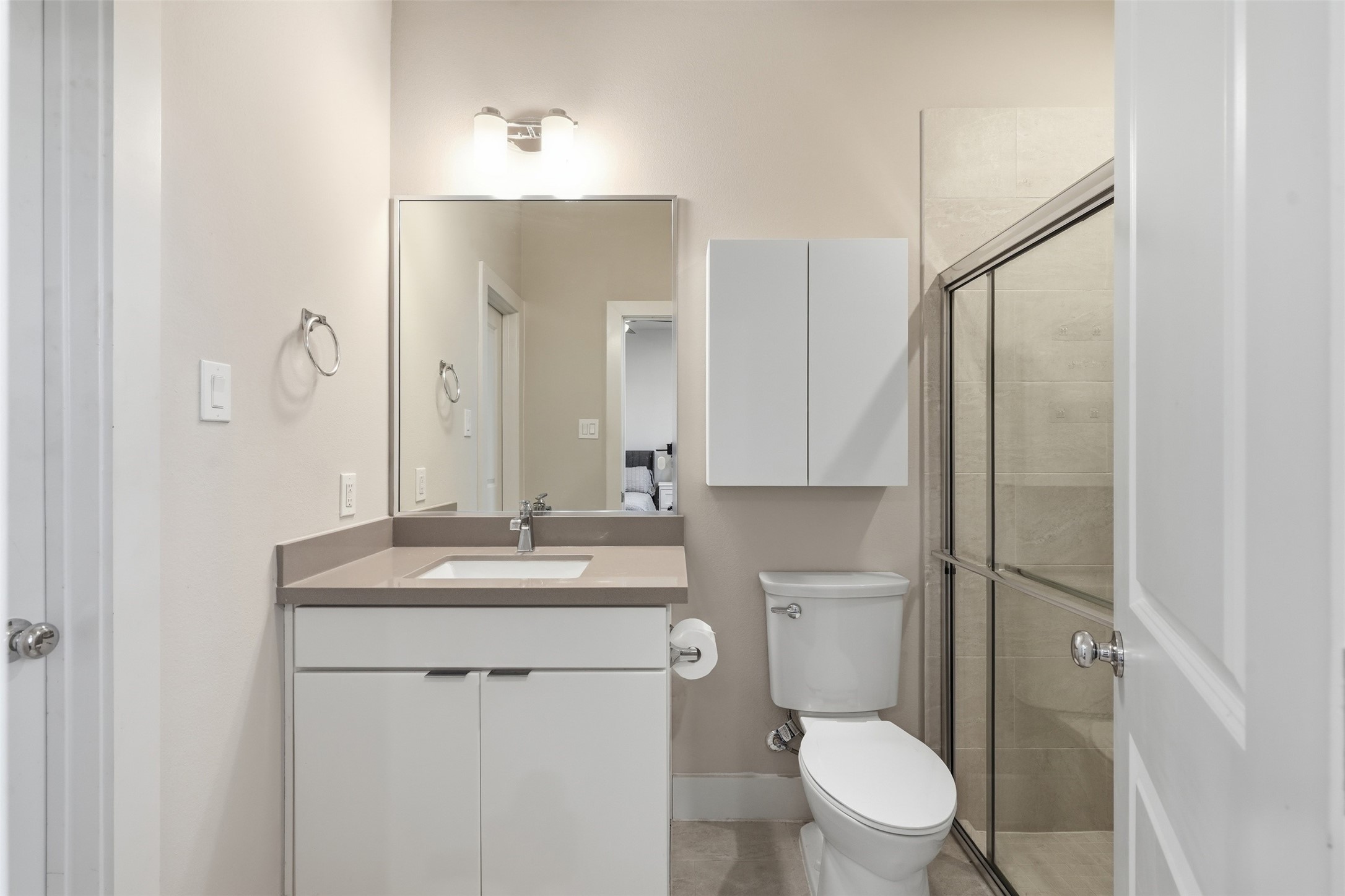 1282 N Post Oak Road A Property Photo 6