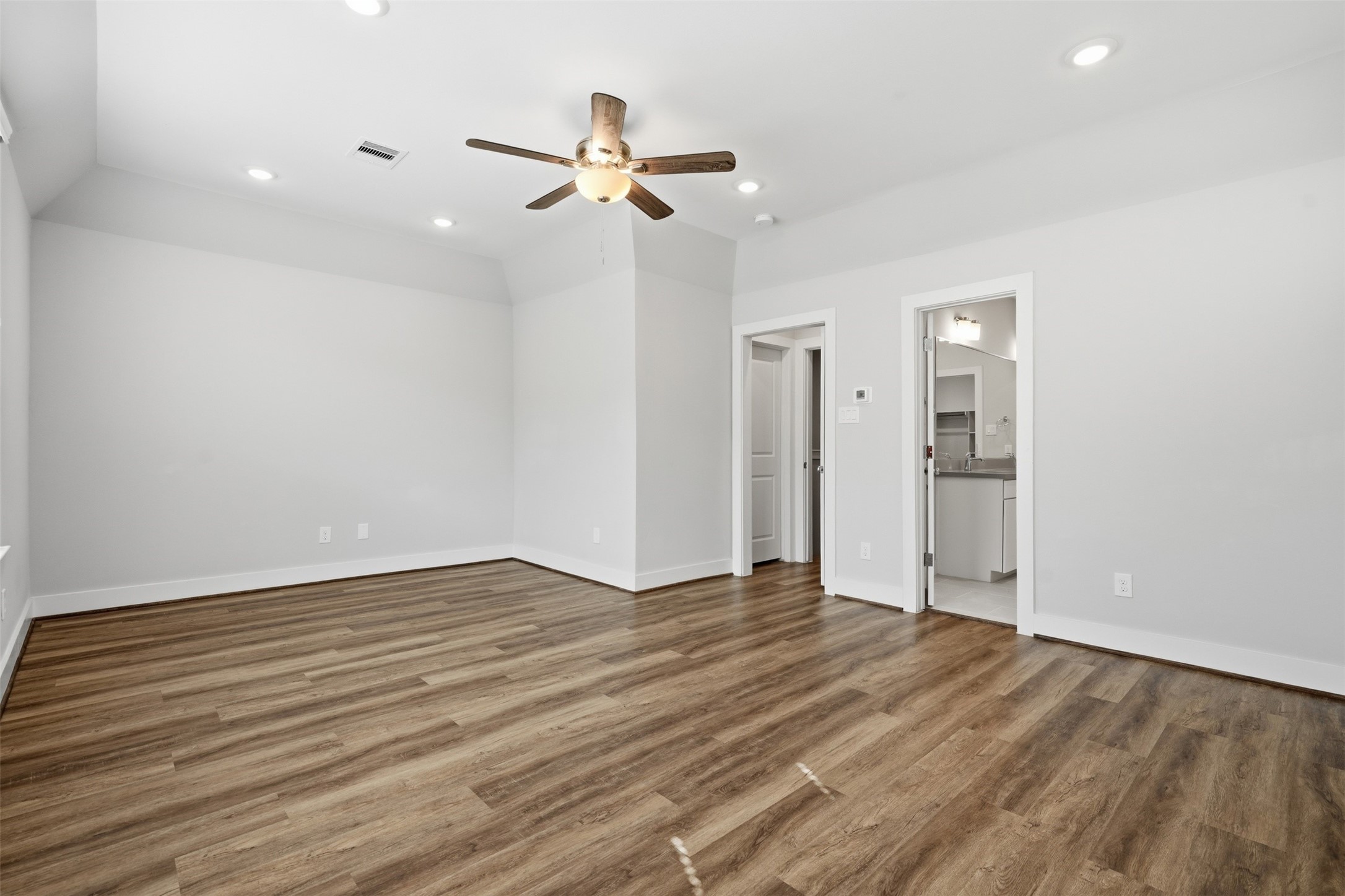 1282 N Post Oak Road A Property Photo 16