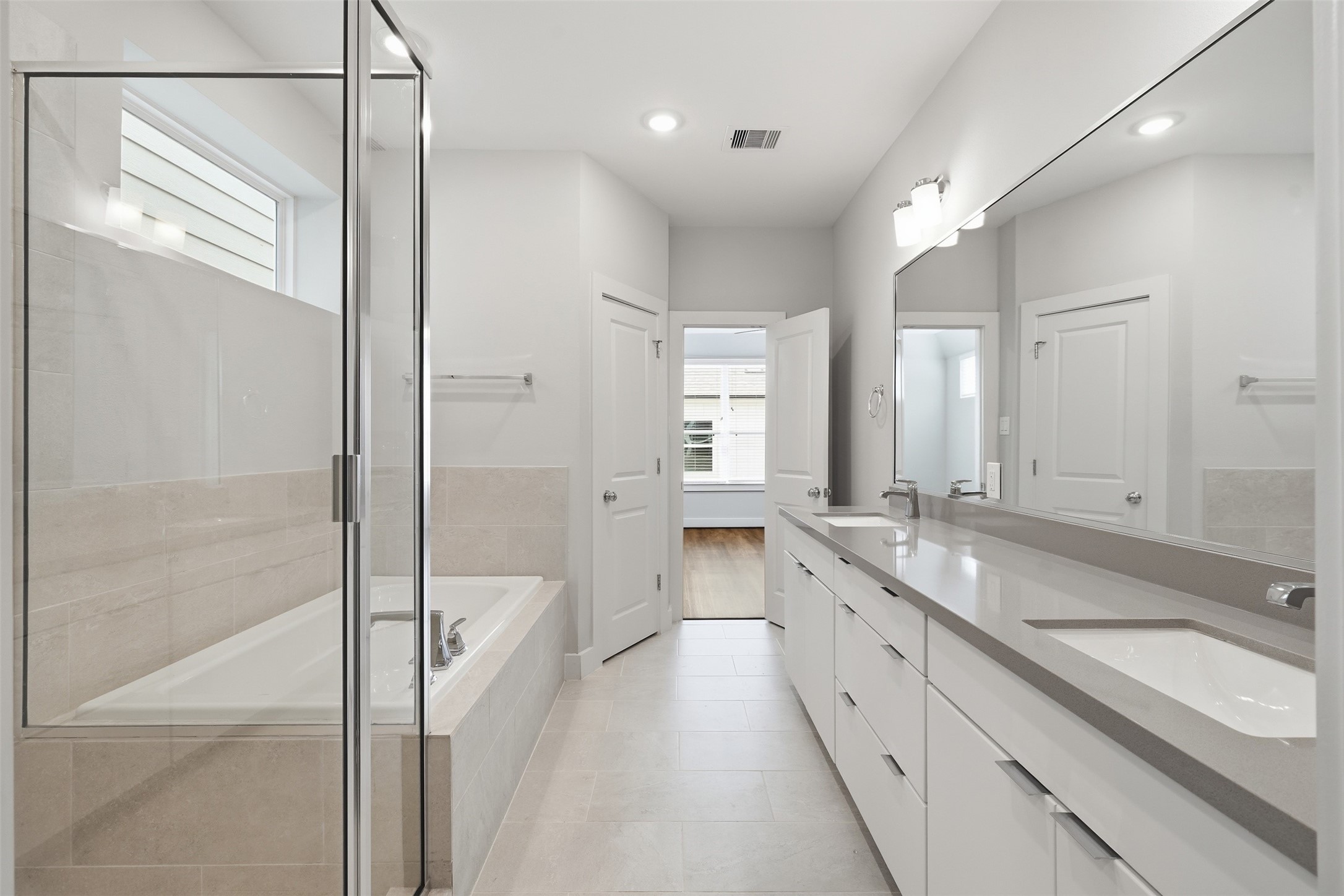 1282 N Post Oak Road A Property Photo 18