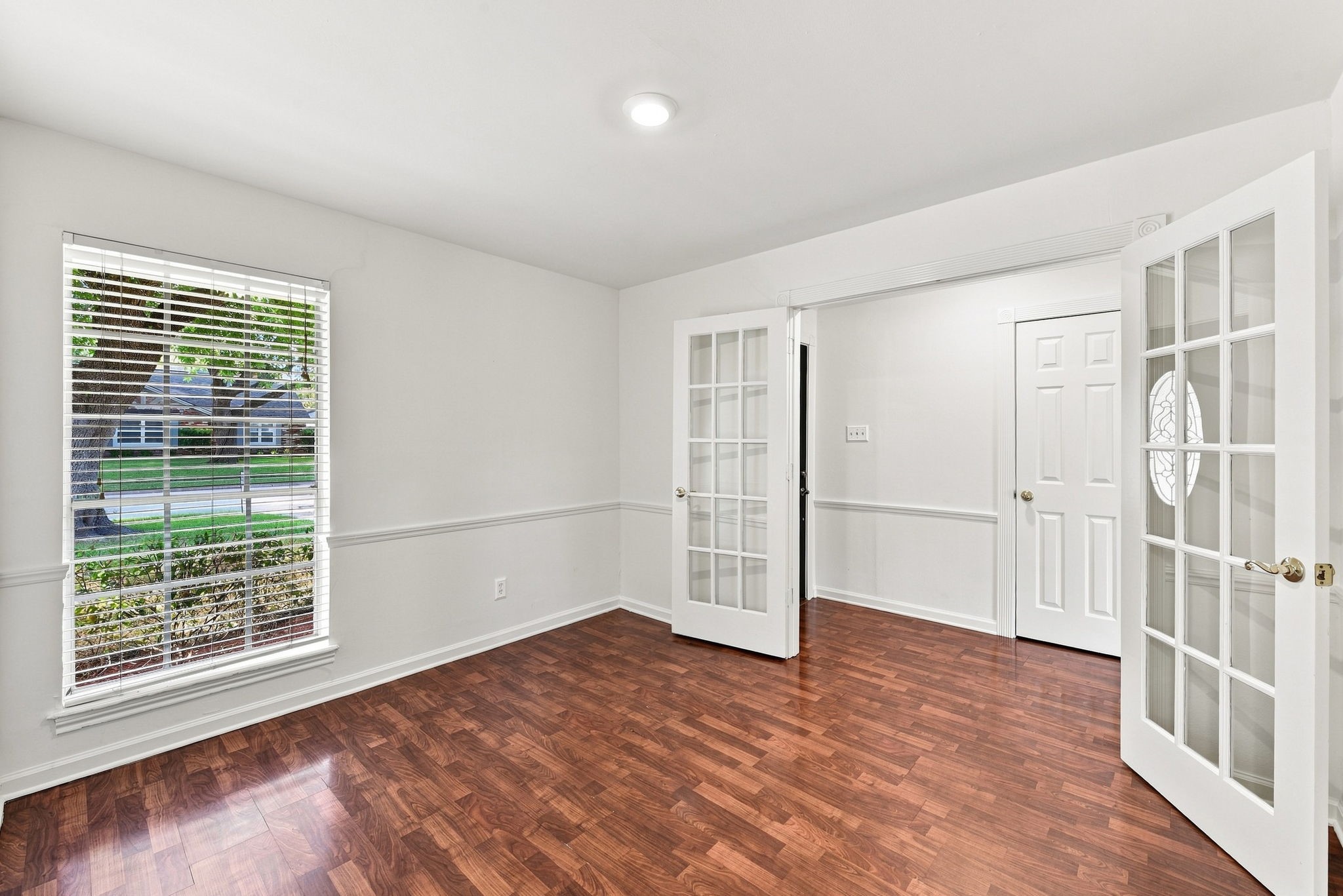 10715 Wickersham Lane Property Photo 11