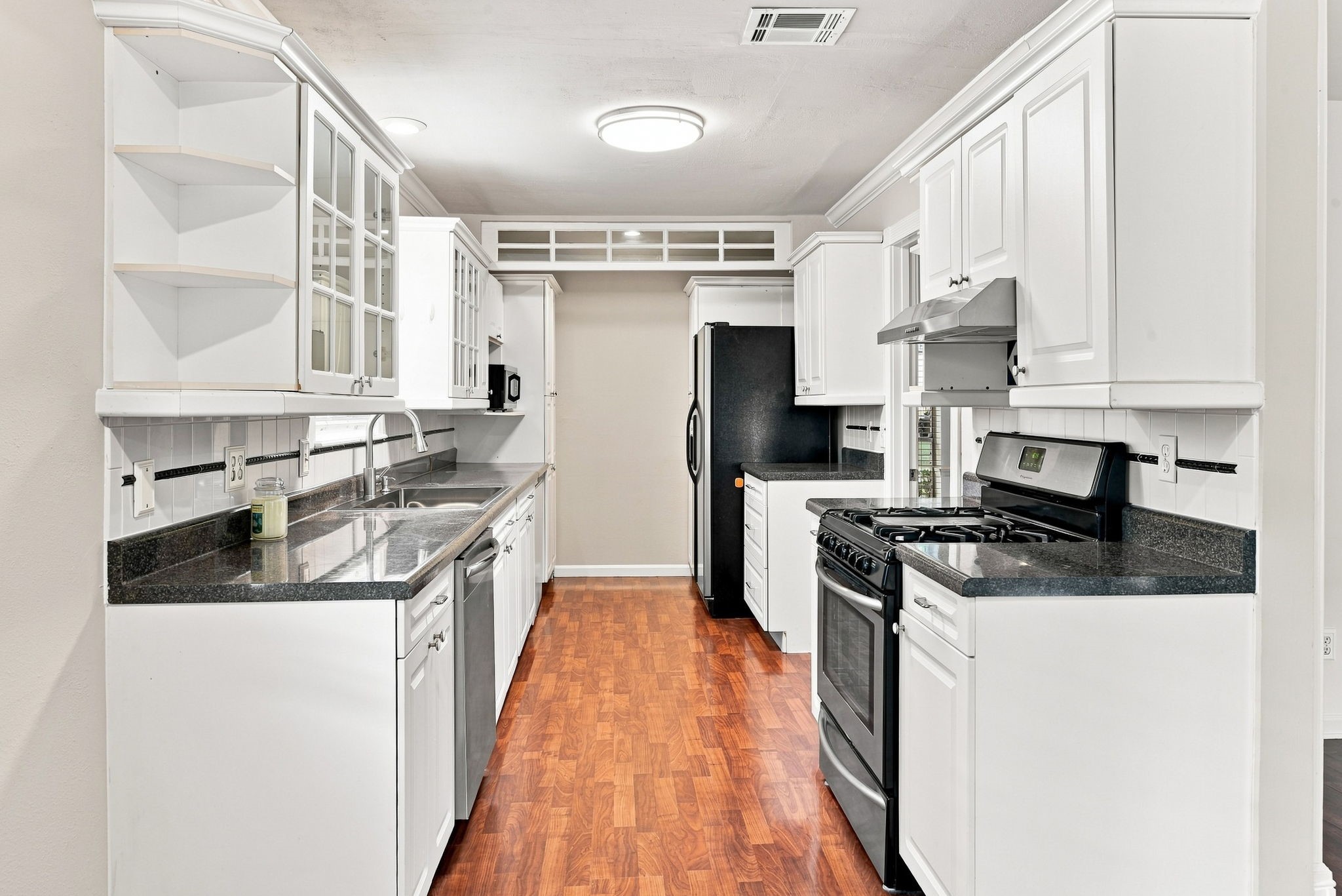 10715 Wickersham Lane Property Photo 15