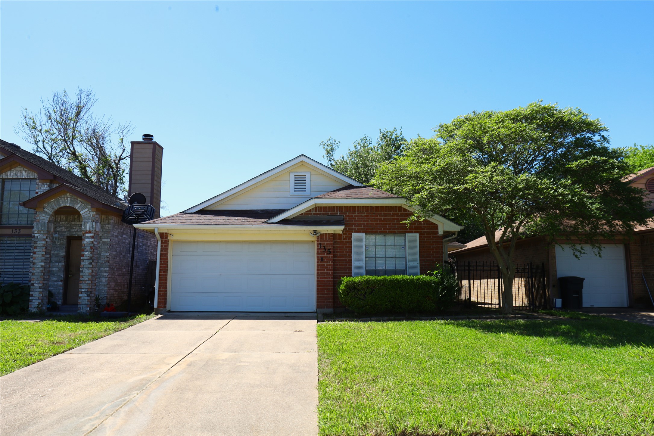 135 Cotton Drive Property Photo
