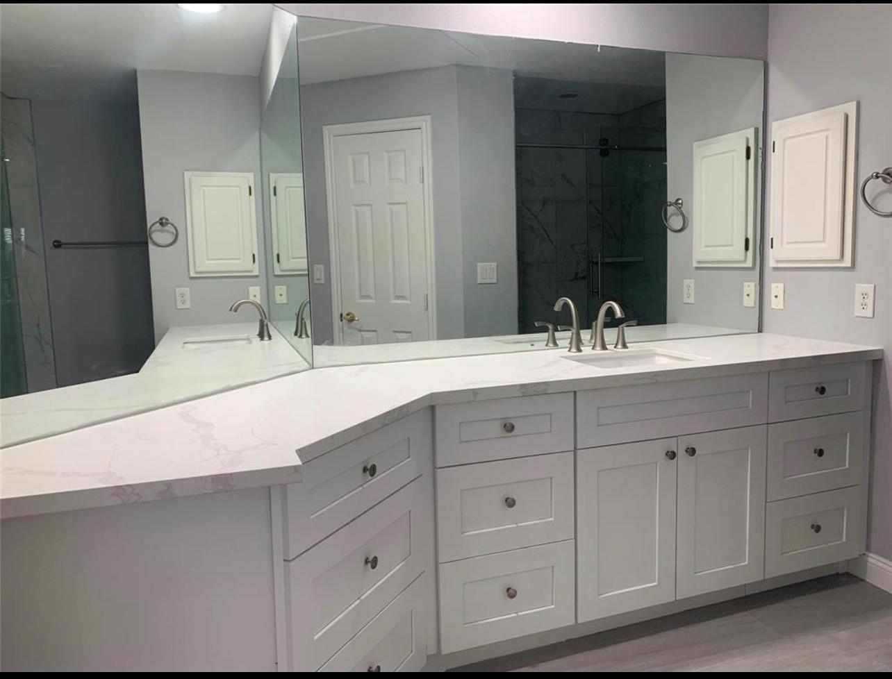 2400 Mccue Road 438 Property Photo 6