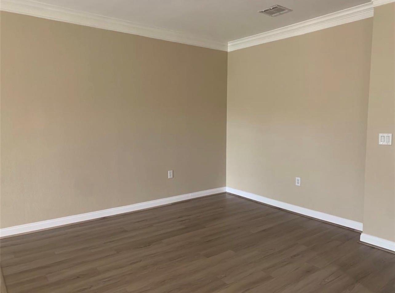2400 Mccue Road 438 Property Photo 11