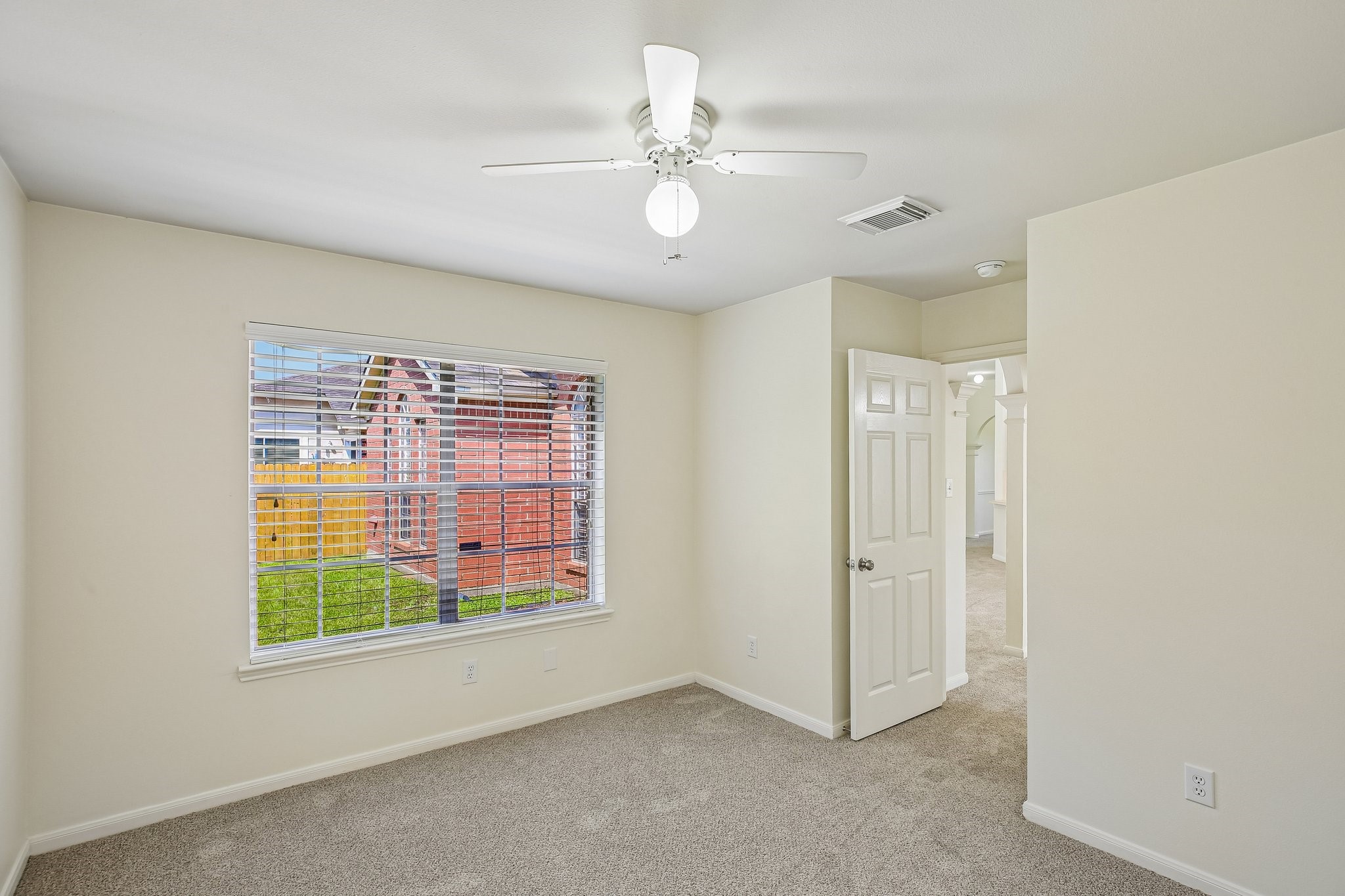16911 Bouldgreen Property Photo 28