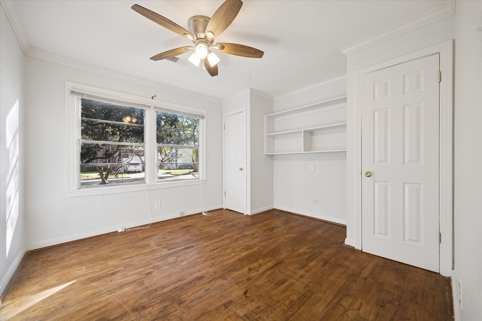 5122 Locust Street Property Photo 5