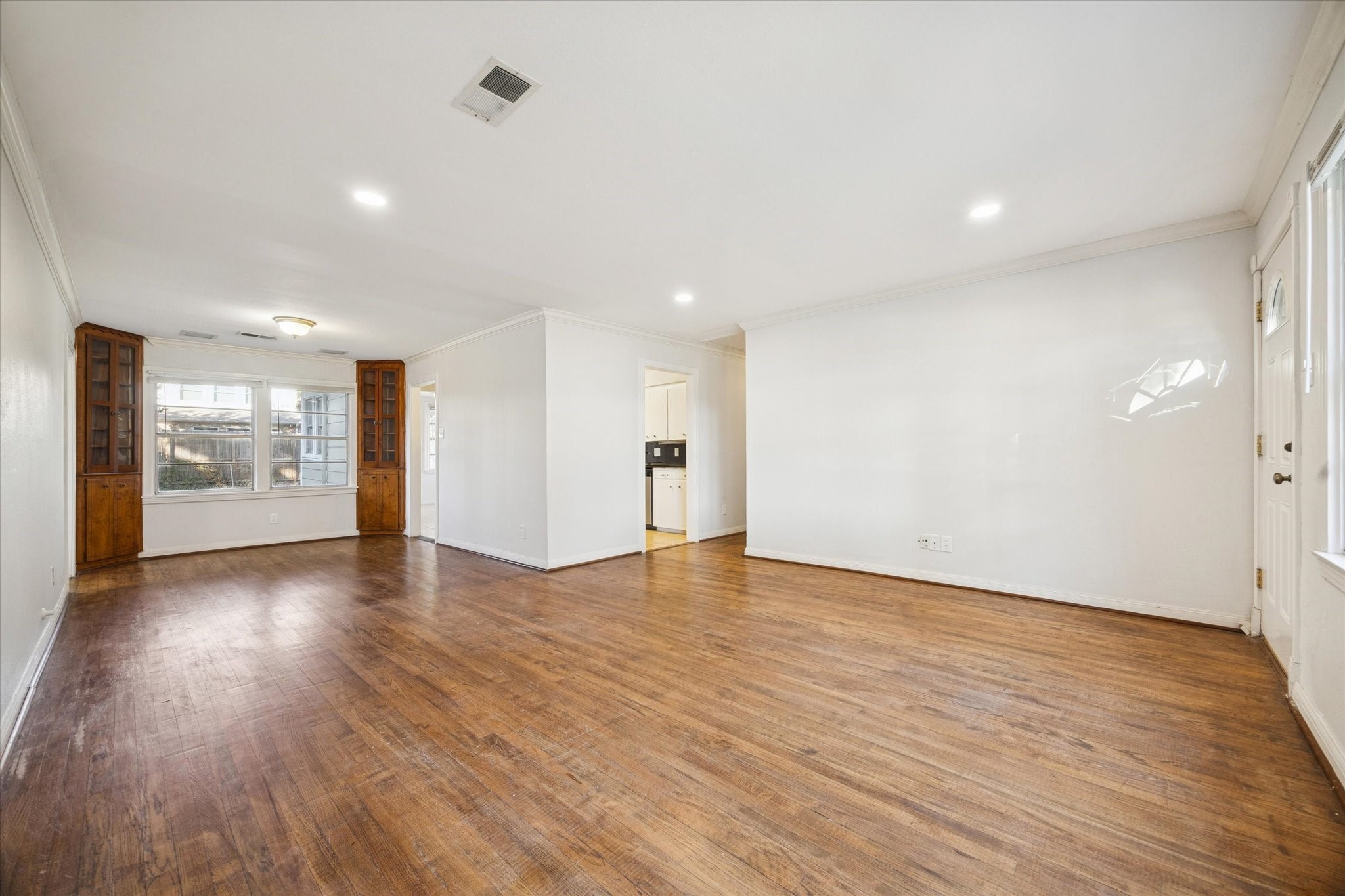5122 Locust Street Property Photo 10