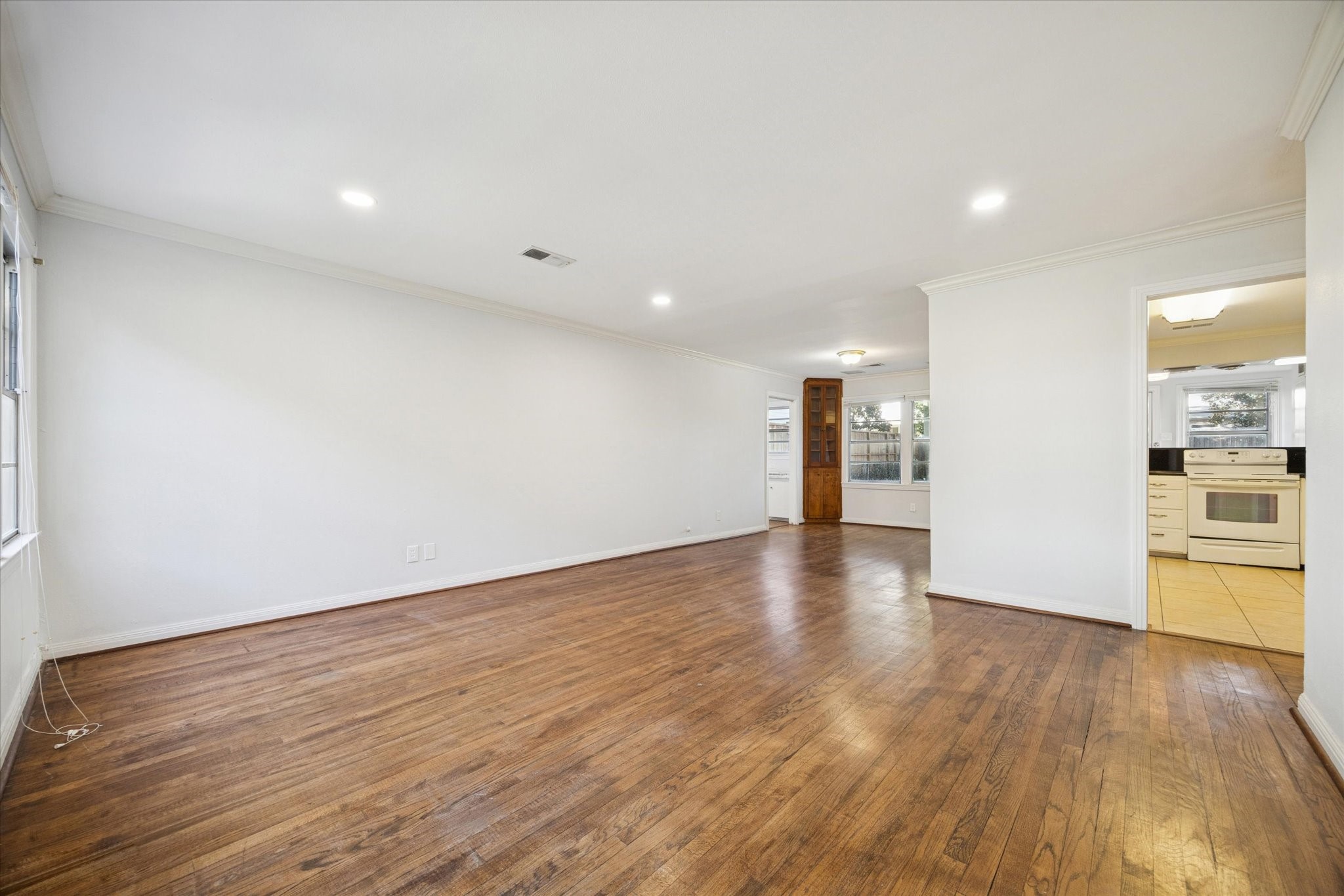 5122 Locust Street Property Photo 11