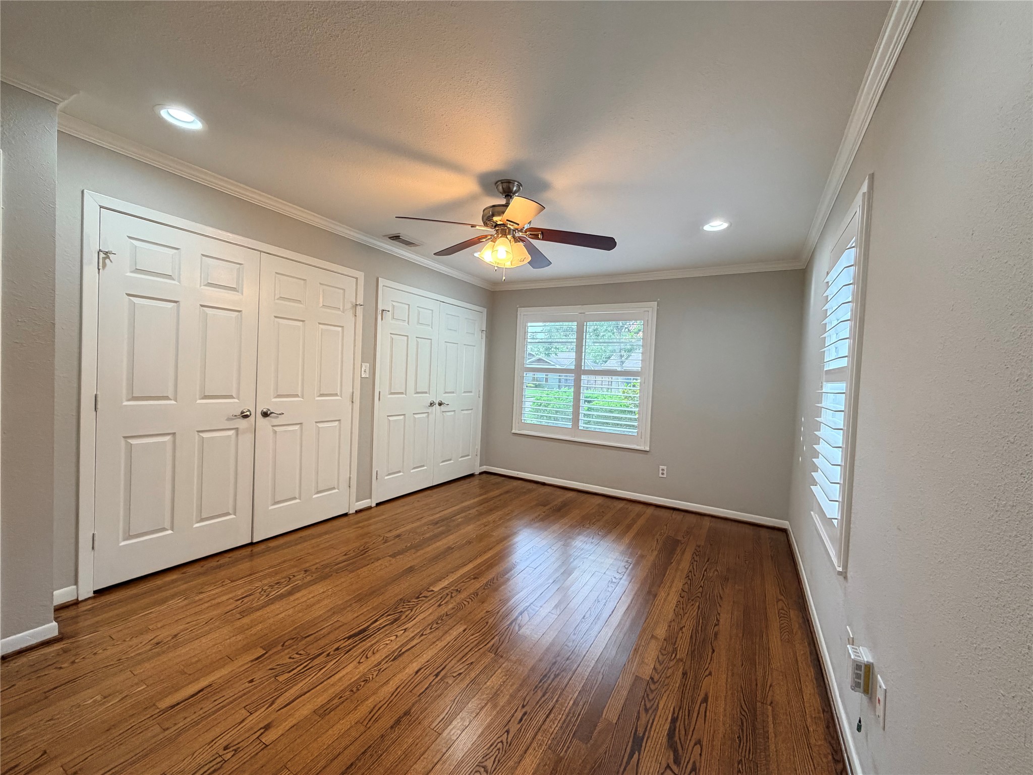 1631 Chantilly Lane Property Photo 10