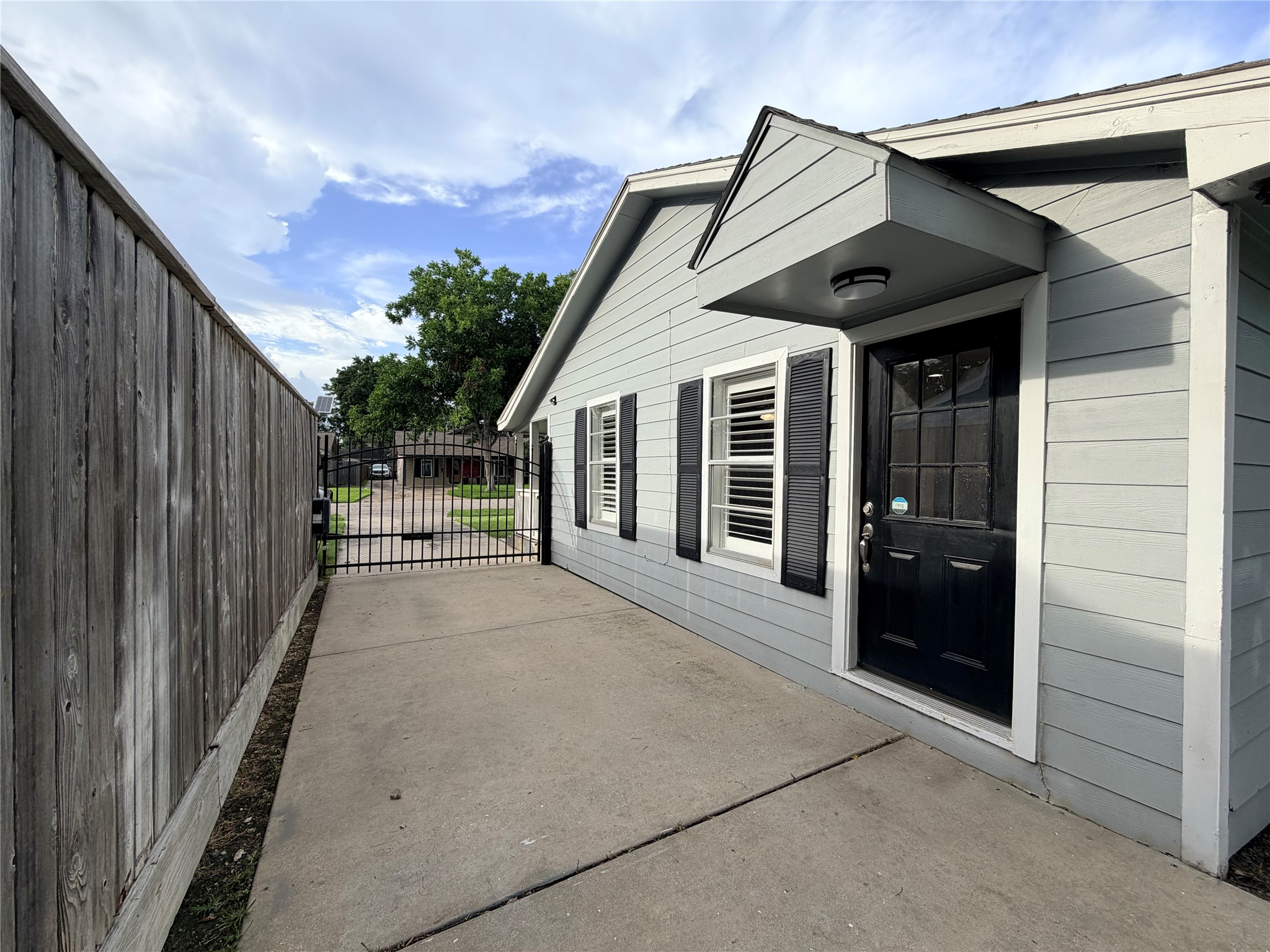 1631 Chantilly Lane Property Photo 25