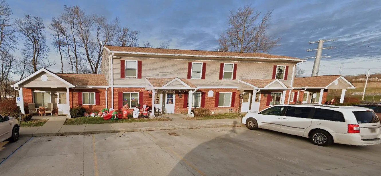 15 N Orchard Ln Property Photo 3