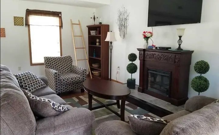 15 N Orchard Ln Property Photo 8