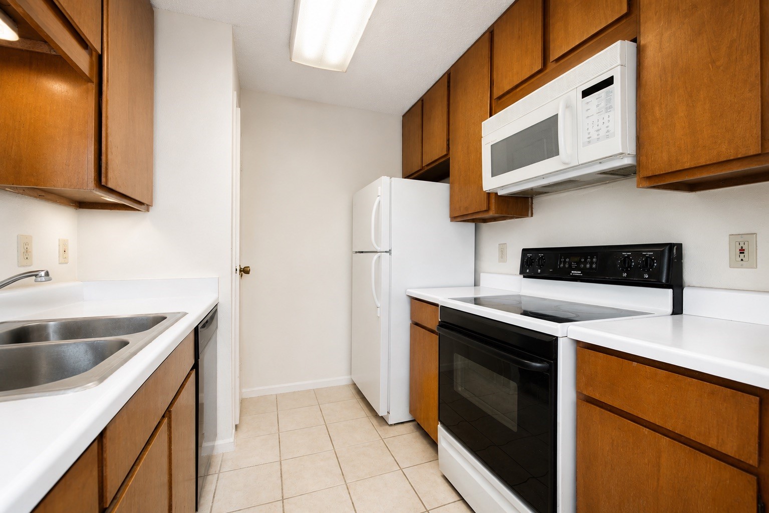 7900 N Stadium Drive 22 Property Photo 14