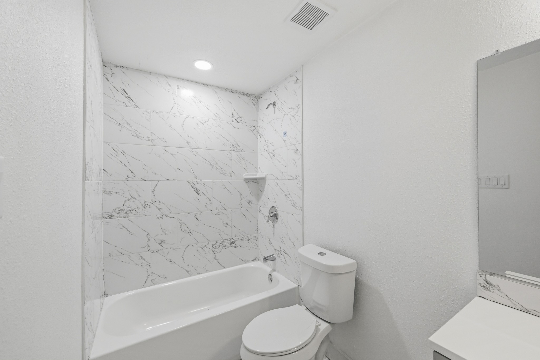 1501 Maiden Lane Property Photo 18