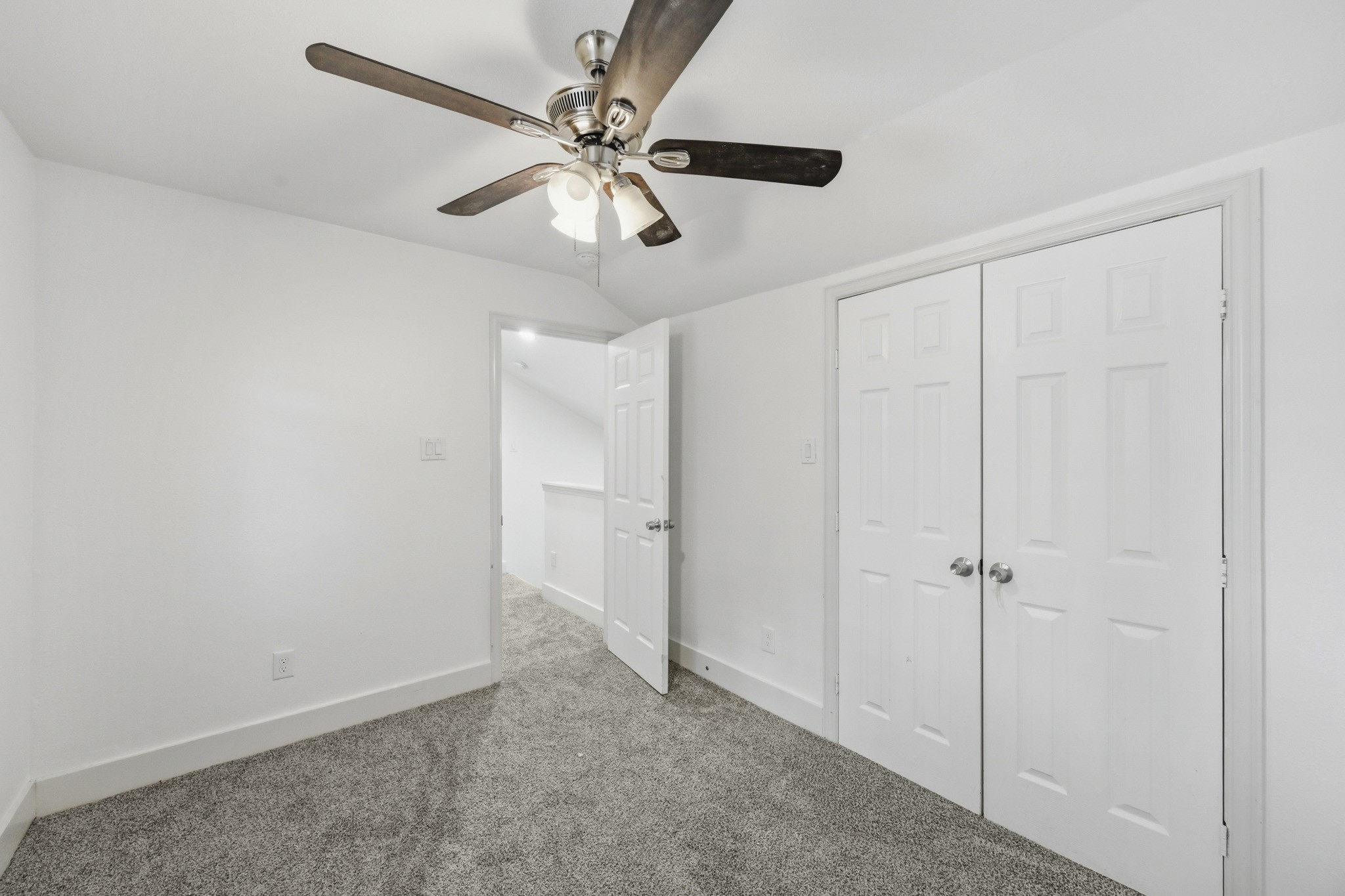 1501 Maiden Lane Property Photo 22