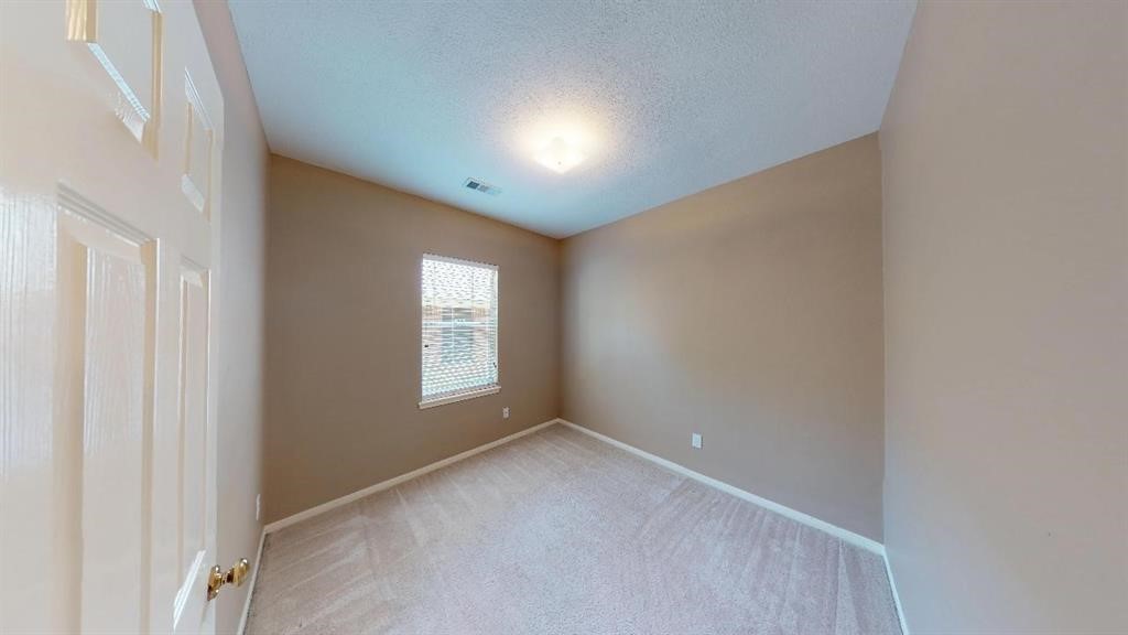 1410 Chesterpoint Drive Property Photo 9