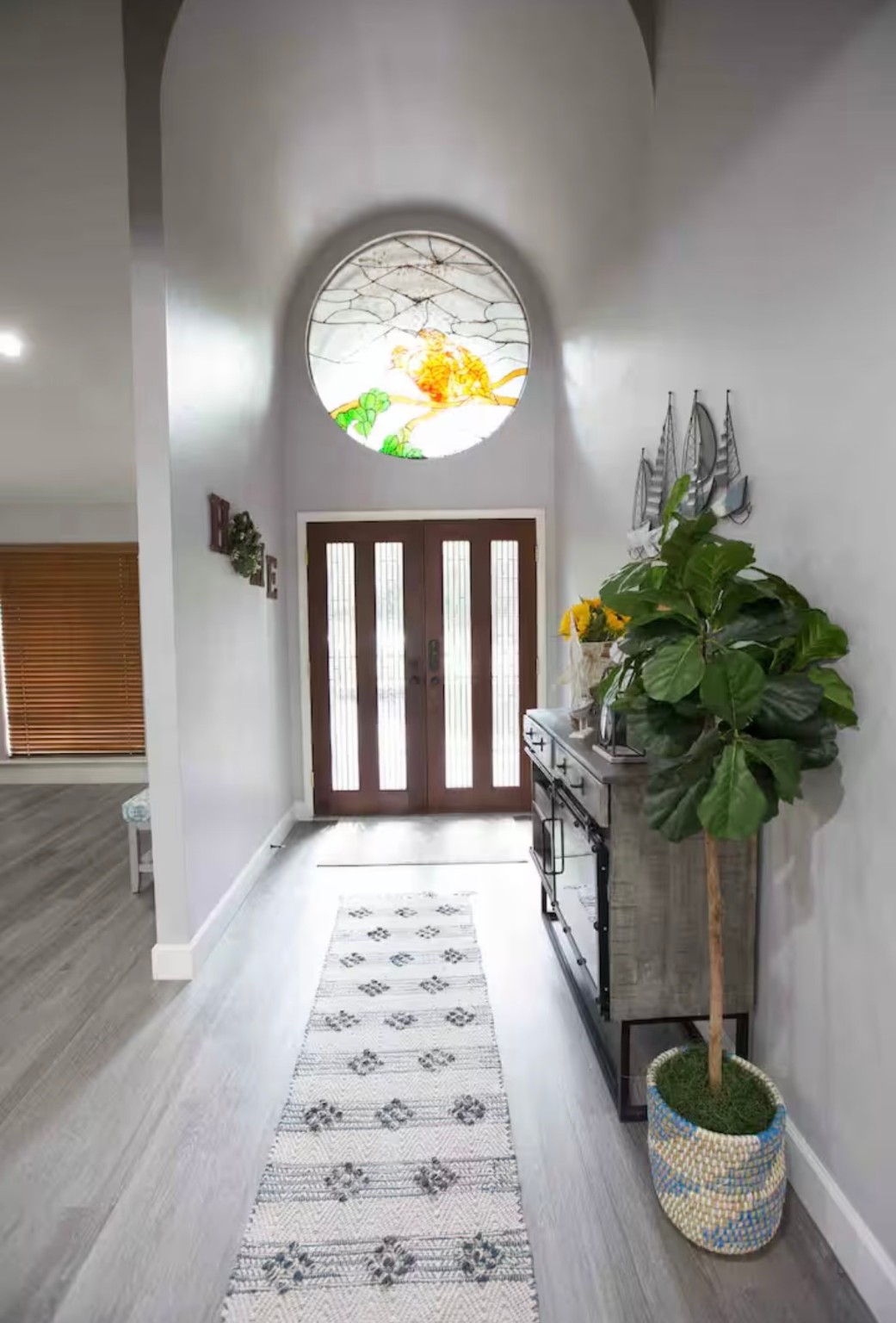 3007 Willowbend Road Property Photo 10