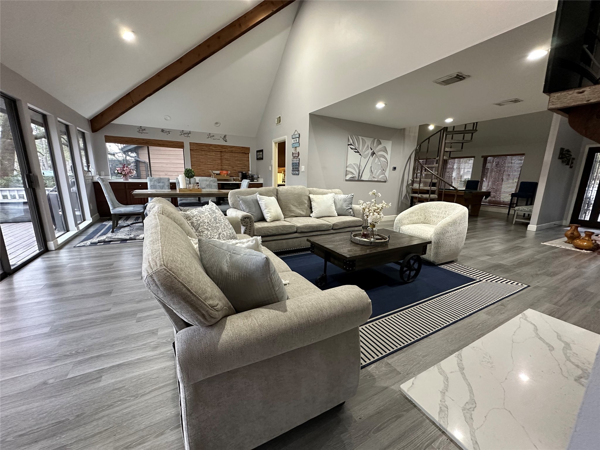 3007 Willowbend Road Property Photo 15