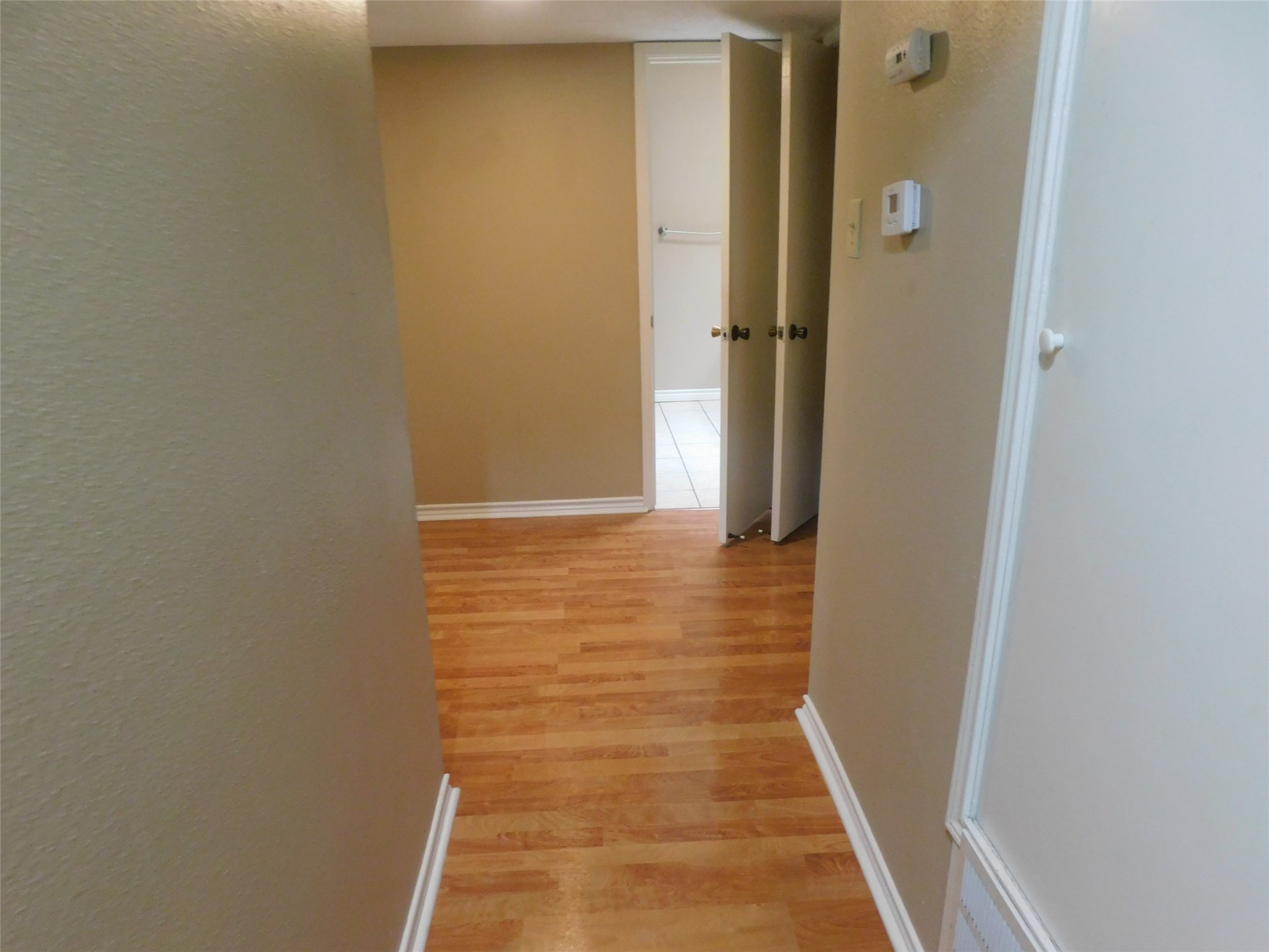 472 N Post Oak Lane Property Photo 24