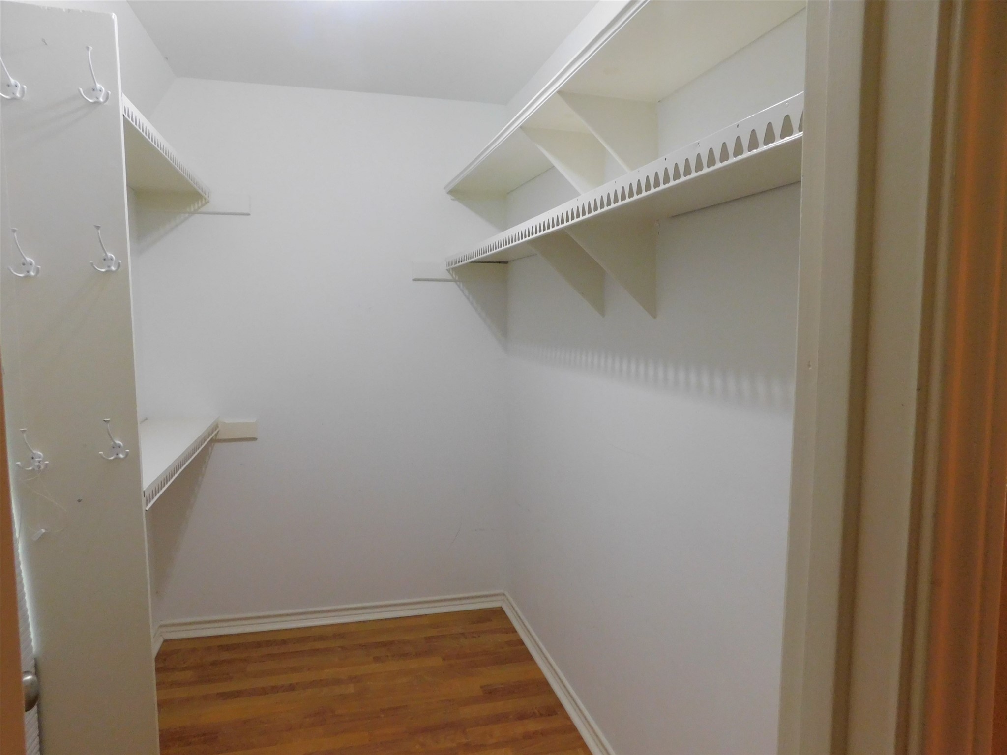 472 N Post Oak Lane Property Photo 46