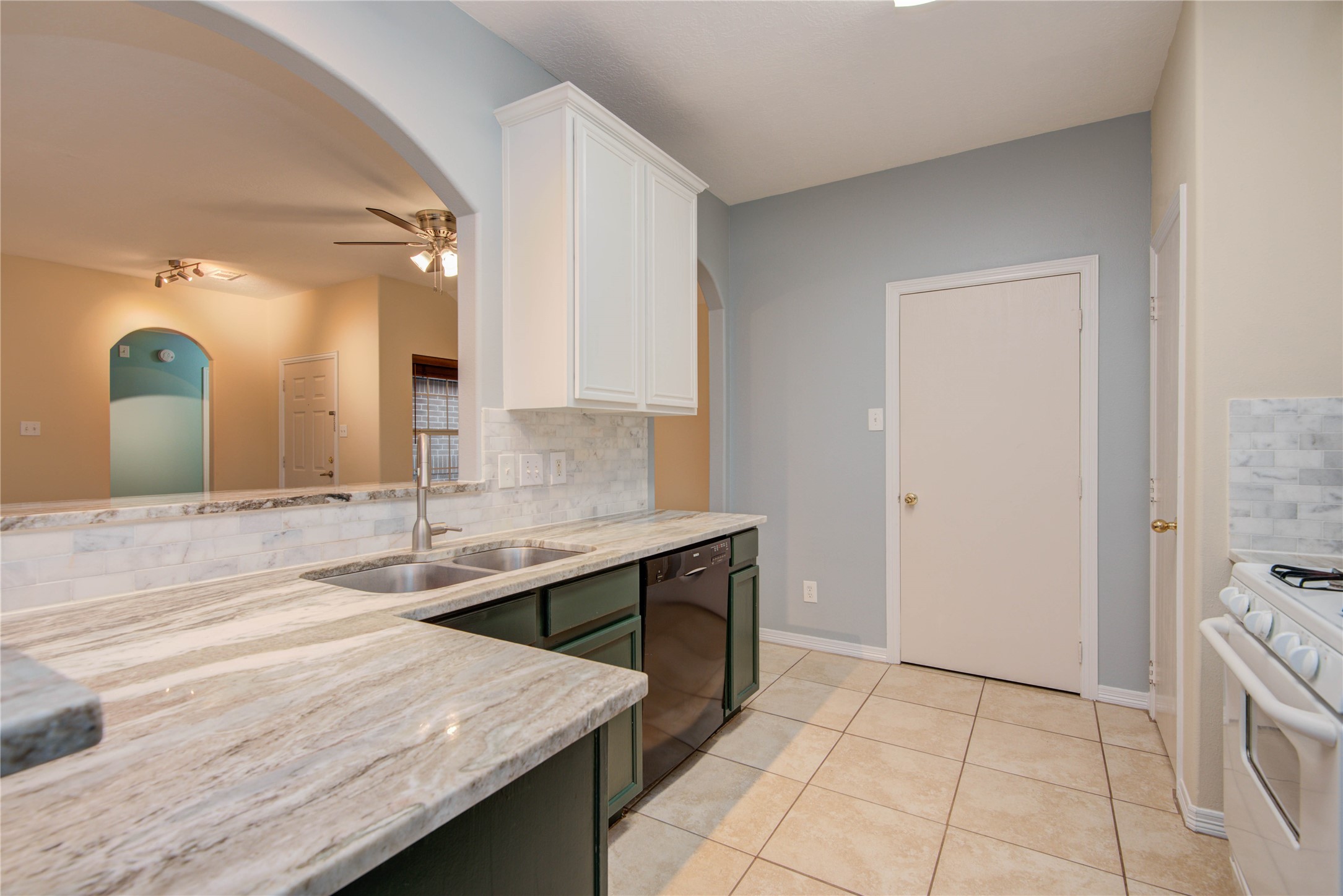 3330 Peachstone Place Property Photo 7
