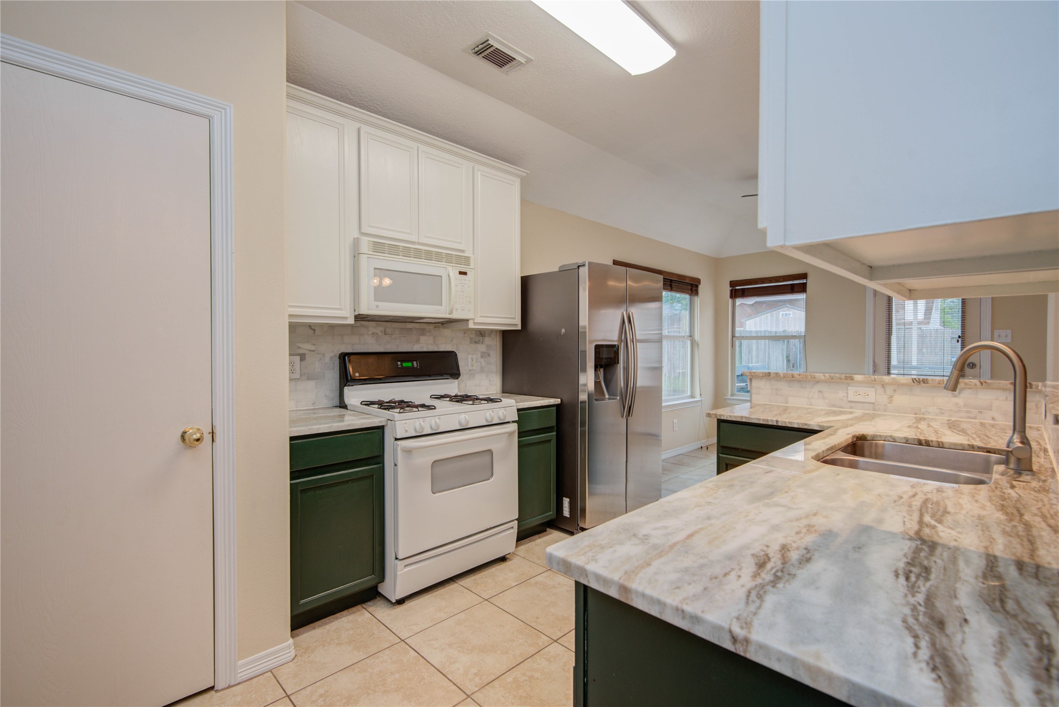 3330 Peachstone Place Property Photo 8