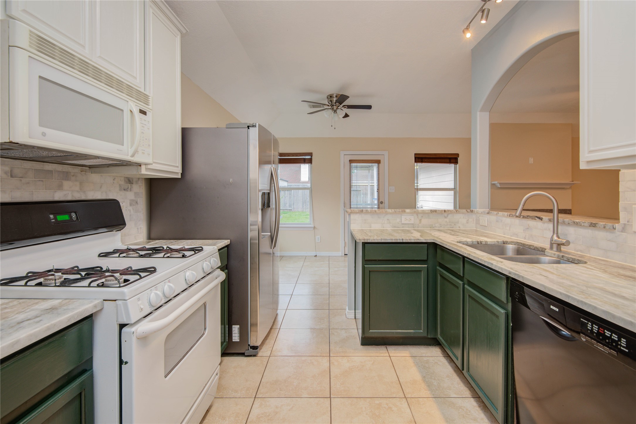 3330 Peachstone Place Property Photo 9