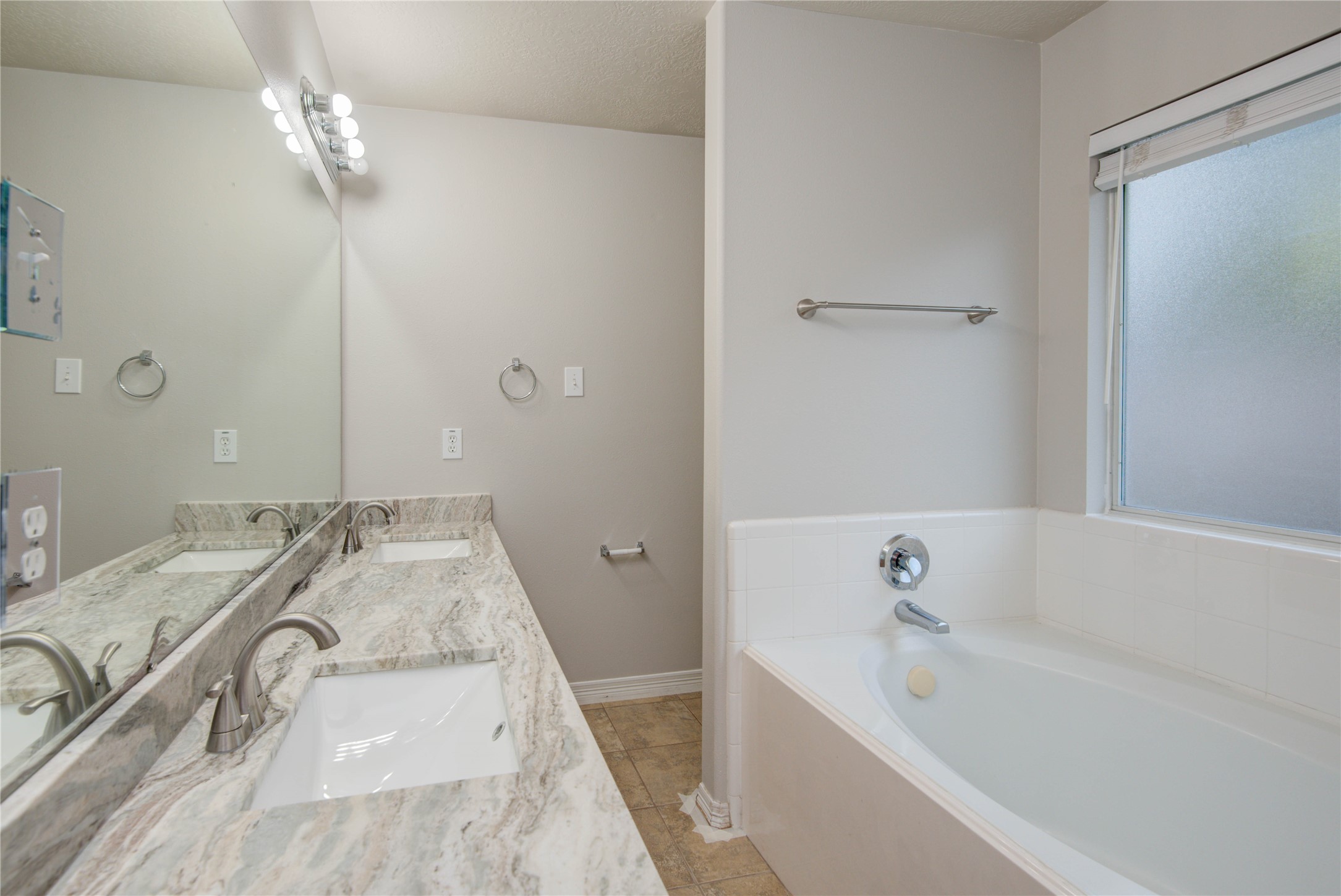 3330 Peachstone Place Property Photo 13