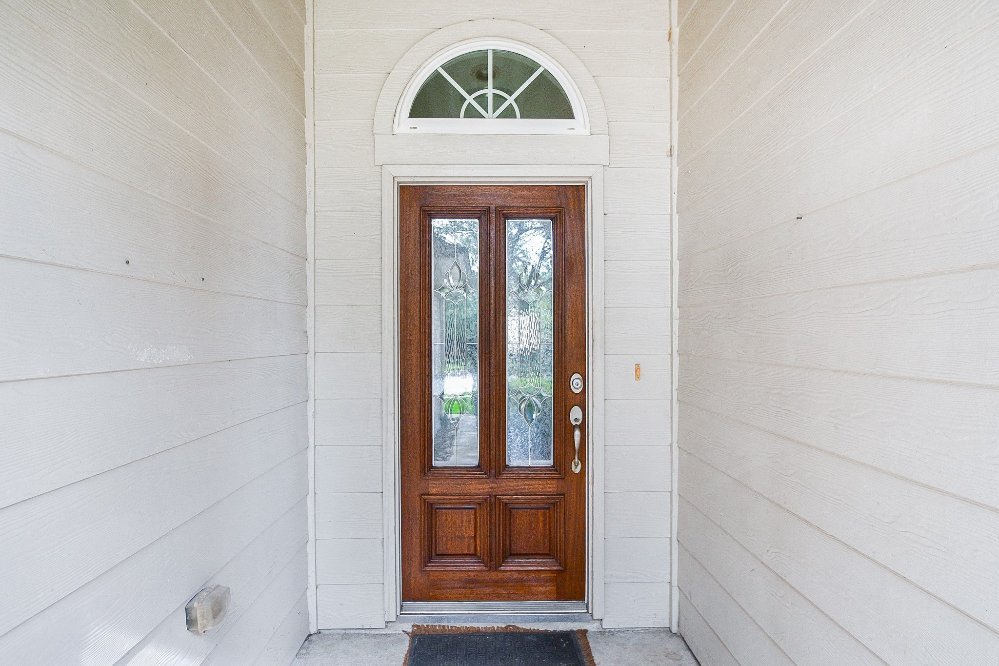 6035 Indian Creek Property Photo 3