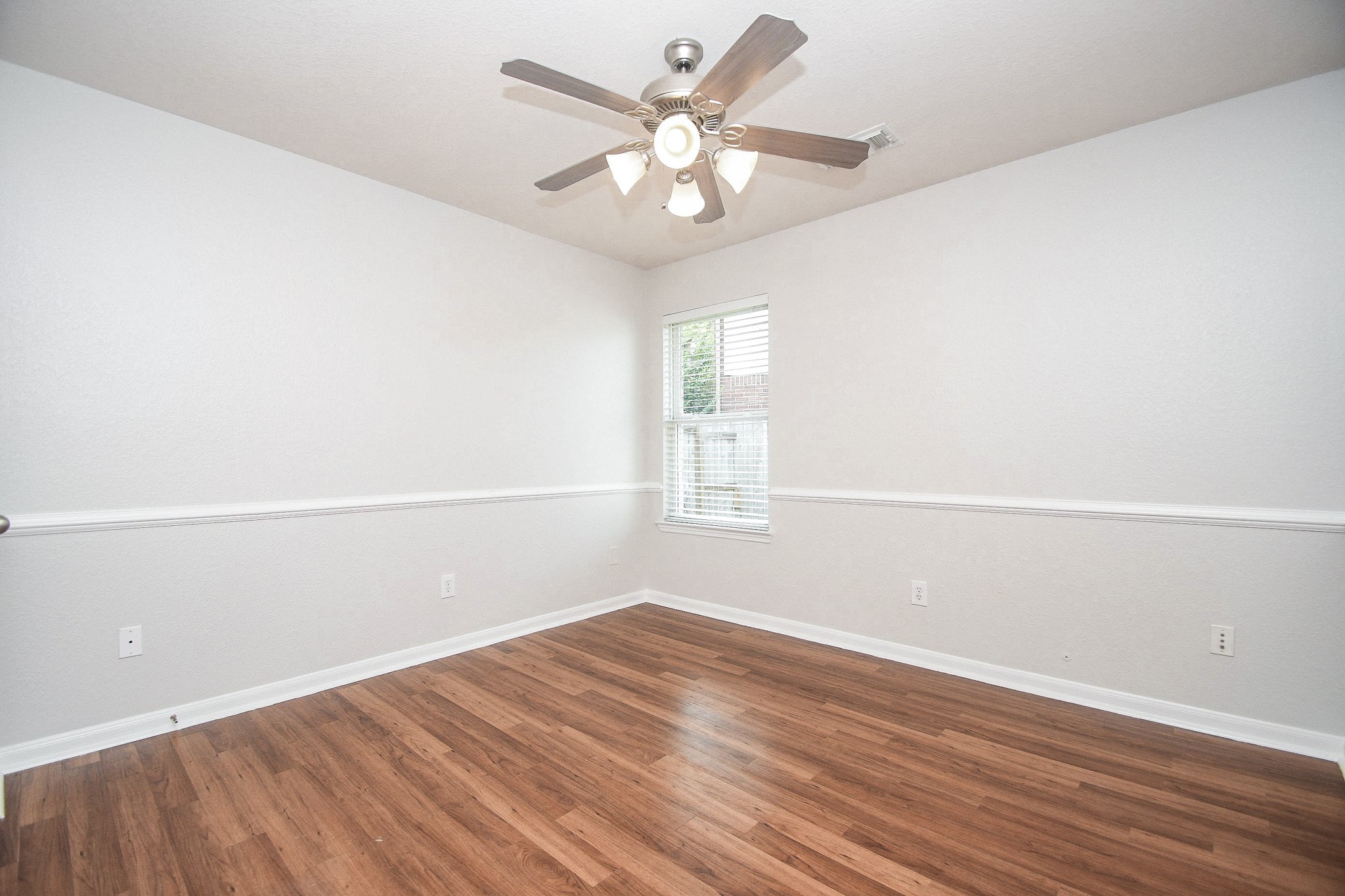 6035 Indian Creek Property Photo 18