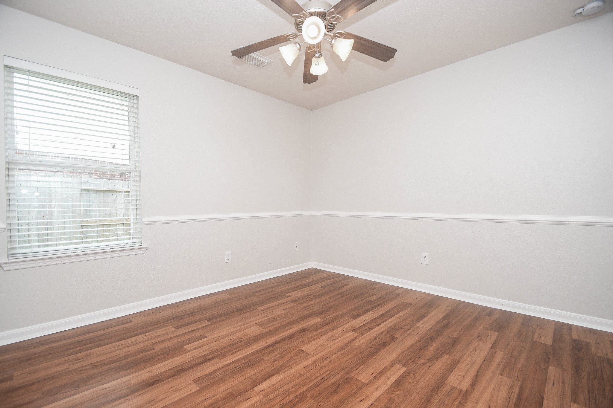 6035 Indian Creek Property Photo 19