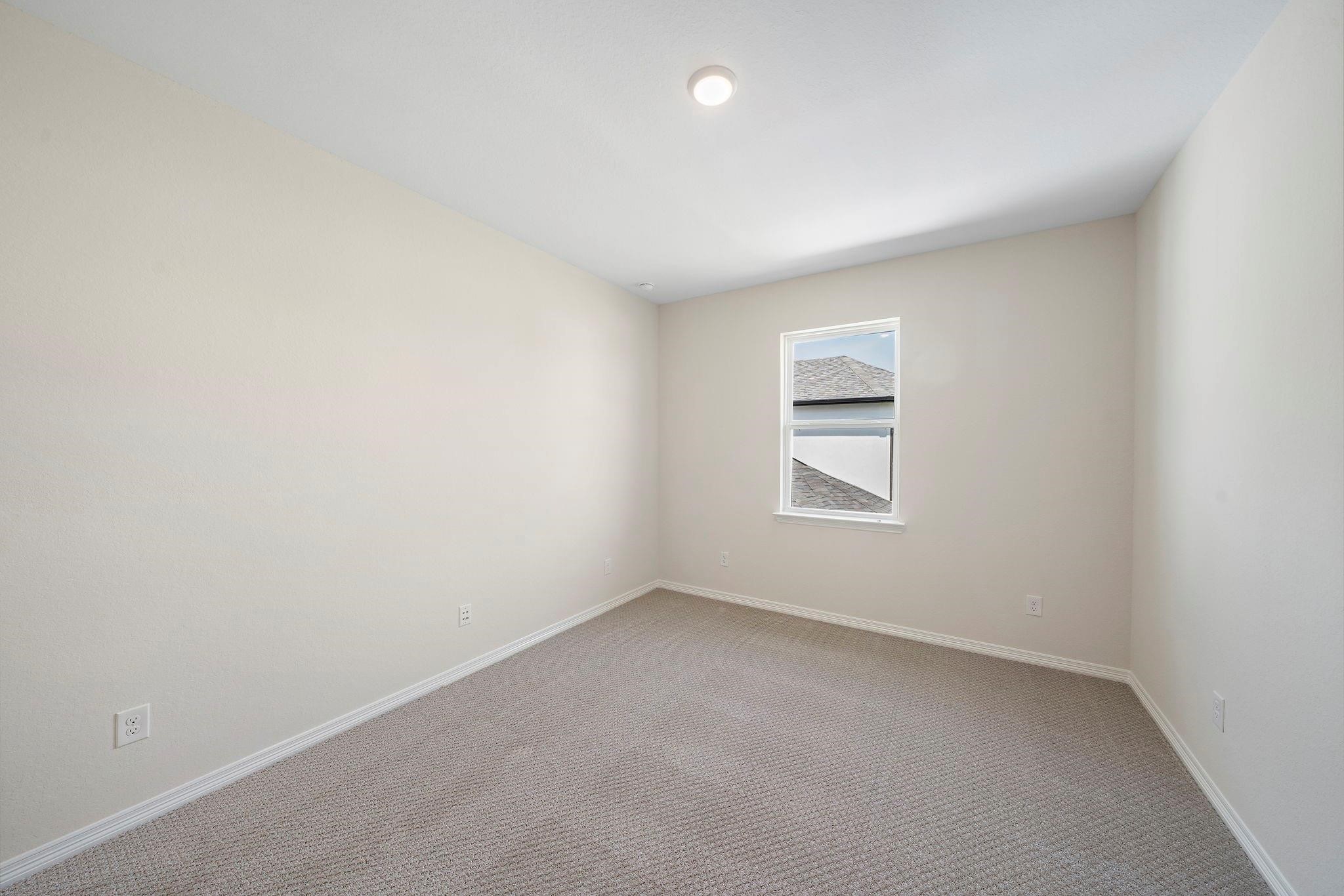 9806 Oakwood Trail Property Photo 32