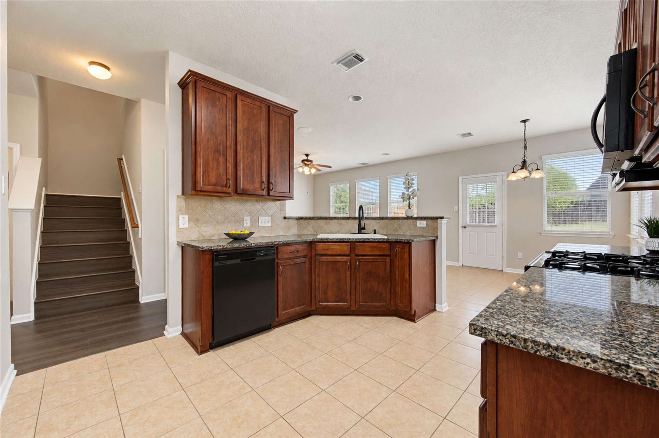 7419 Riven Oaks Court Property Photo 10
