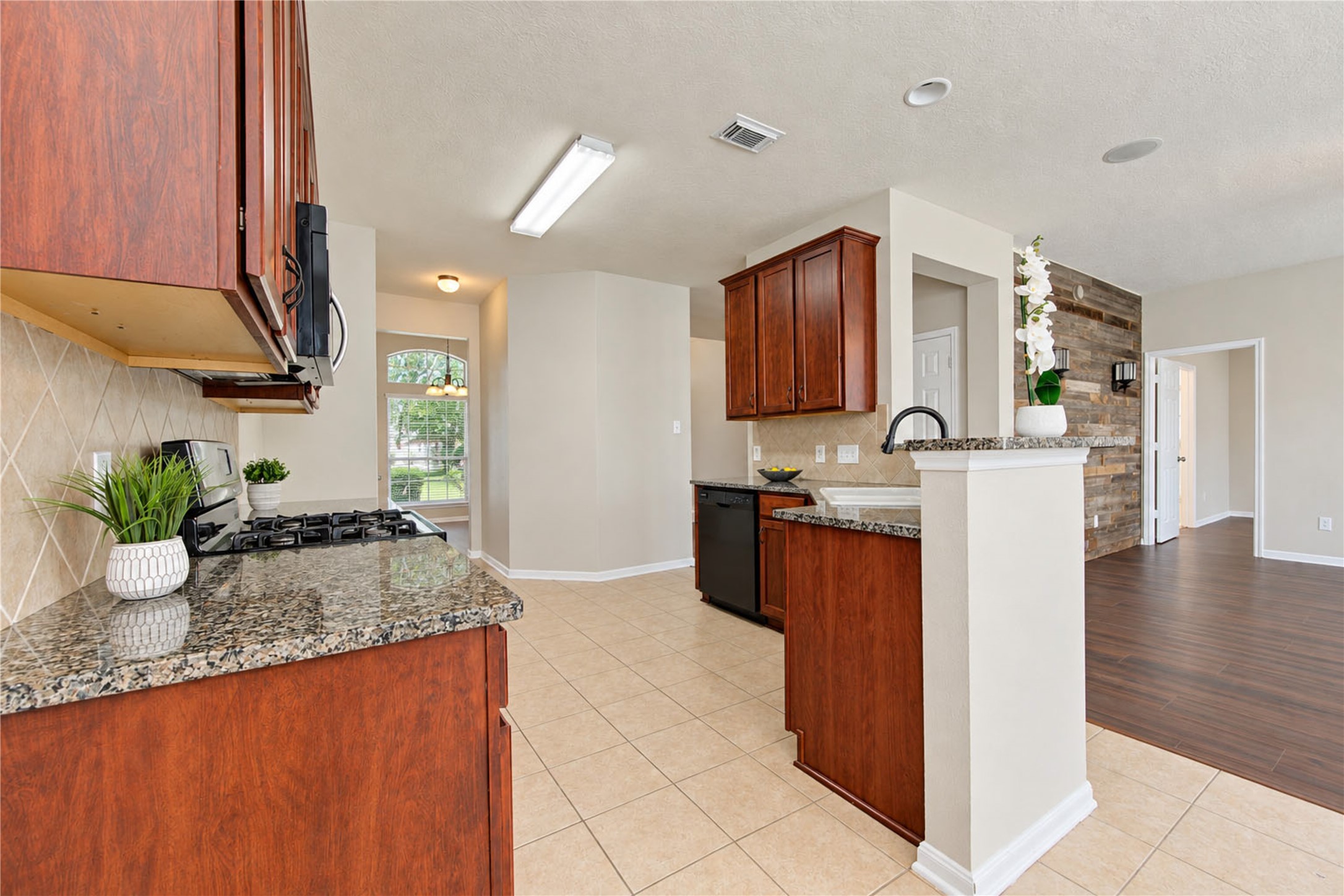 7419 Riven Oaks Court Property Photo 11
