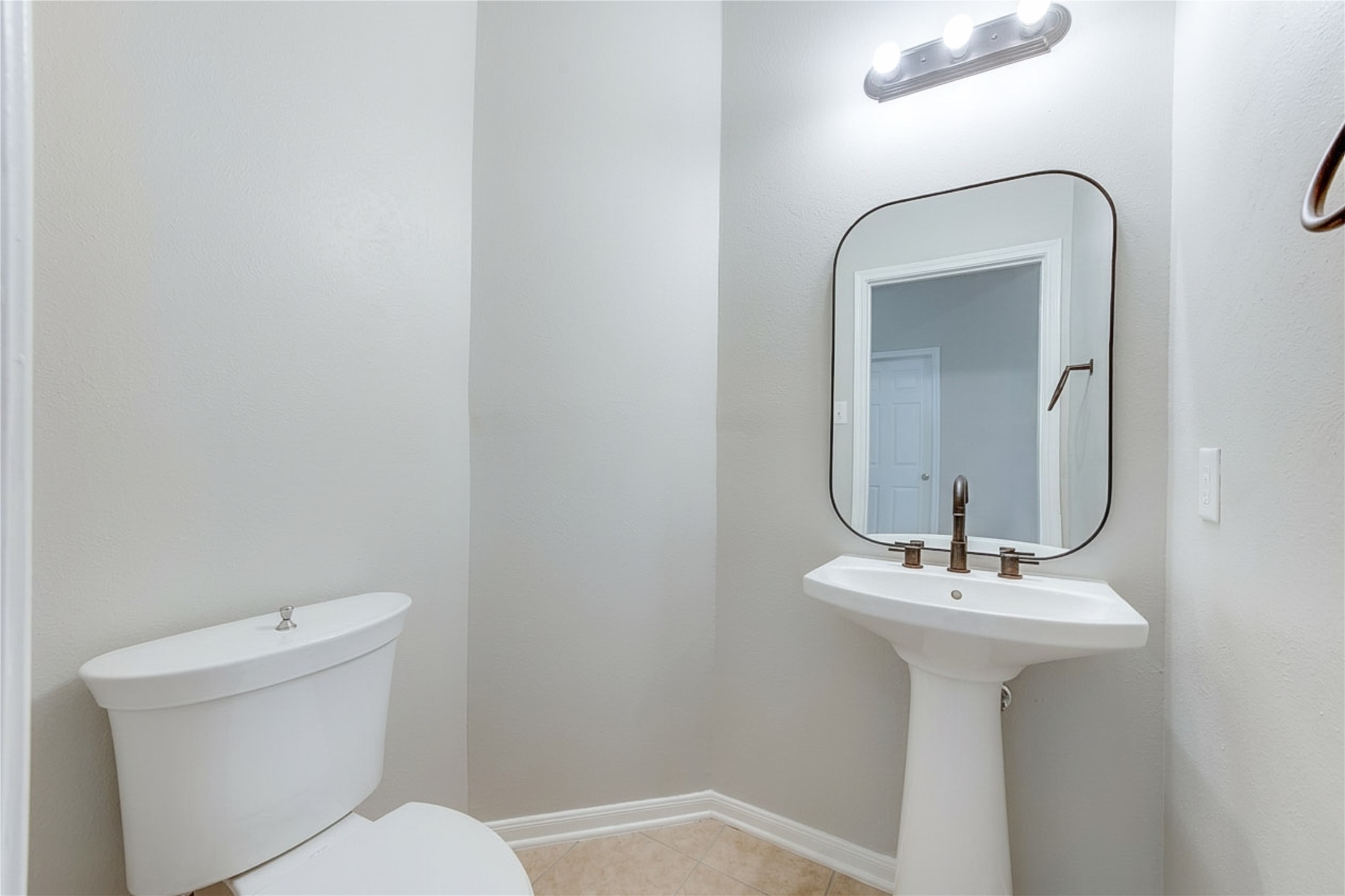 7419 Riven Oaks Court Property Photo 15
