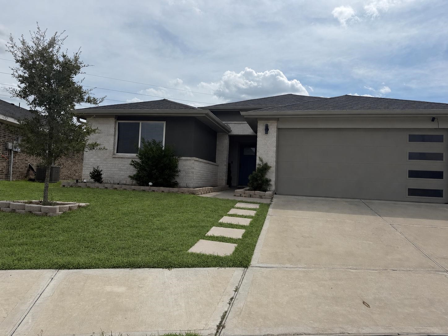 29747 Cayenne Circle Property Photo 2