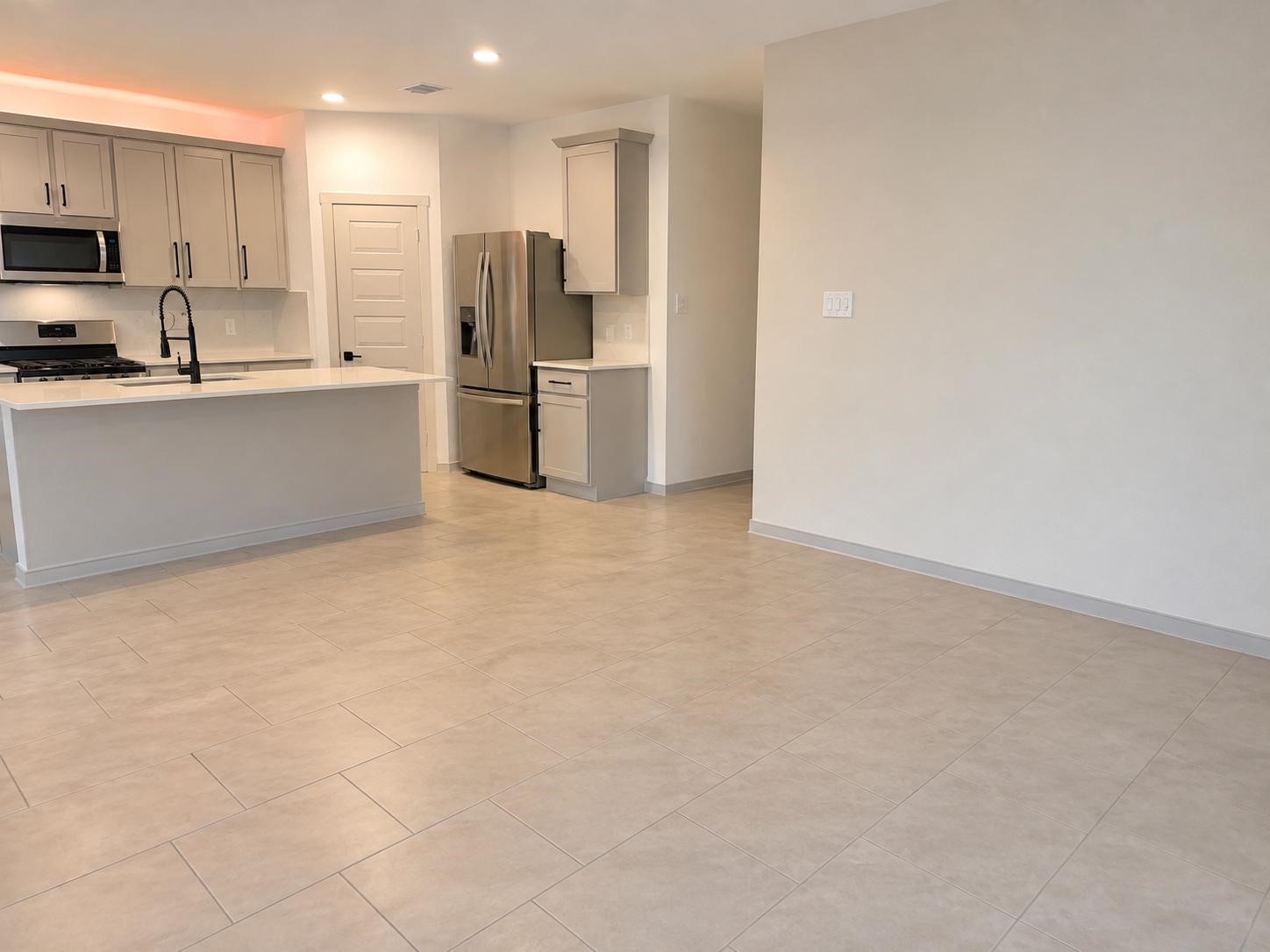 29747 Cayenne Circle Property Photo 5