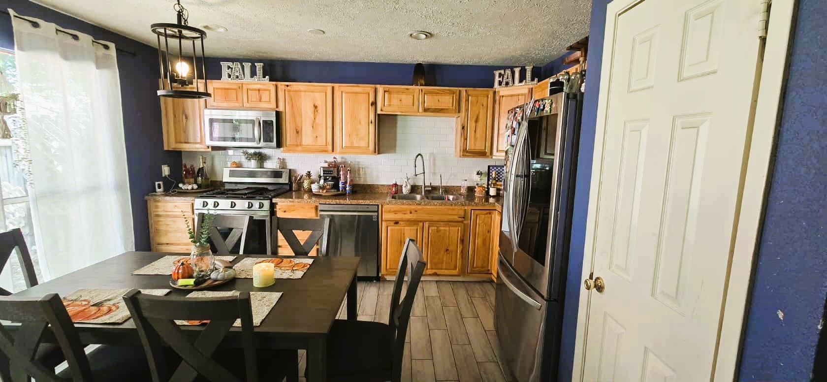 2303 Spring Dusk Lane Property Photo 13