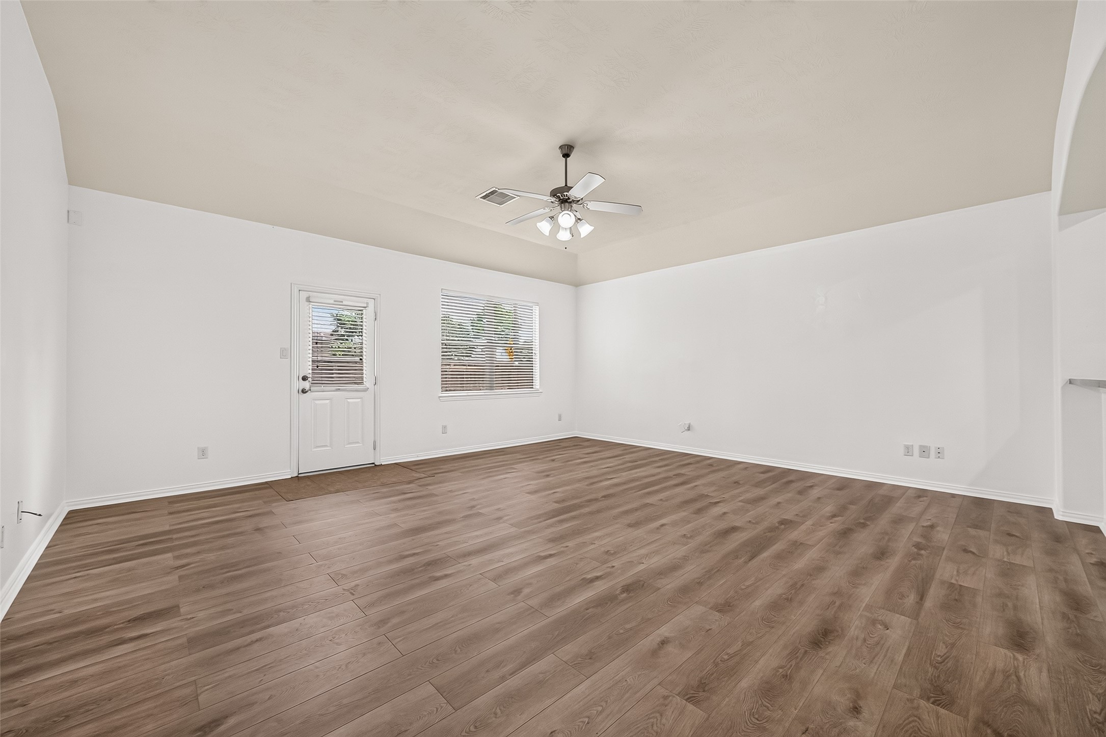 311 Volute Drive Property Photo 6