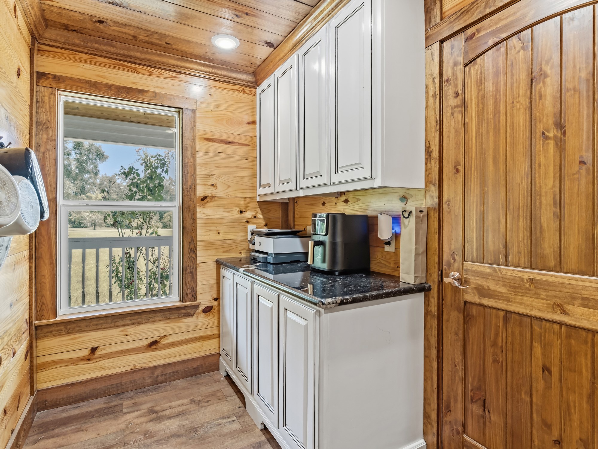 2904 Garrison Lane Property Photo 19