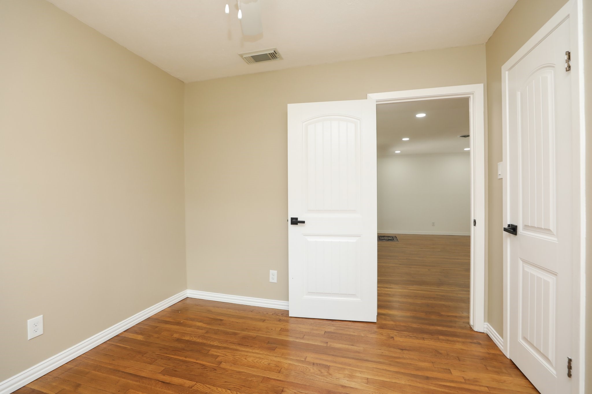 5714 Nina Lee Lane Property Photo 19