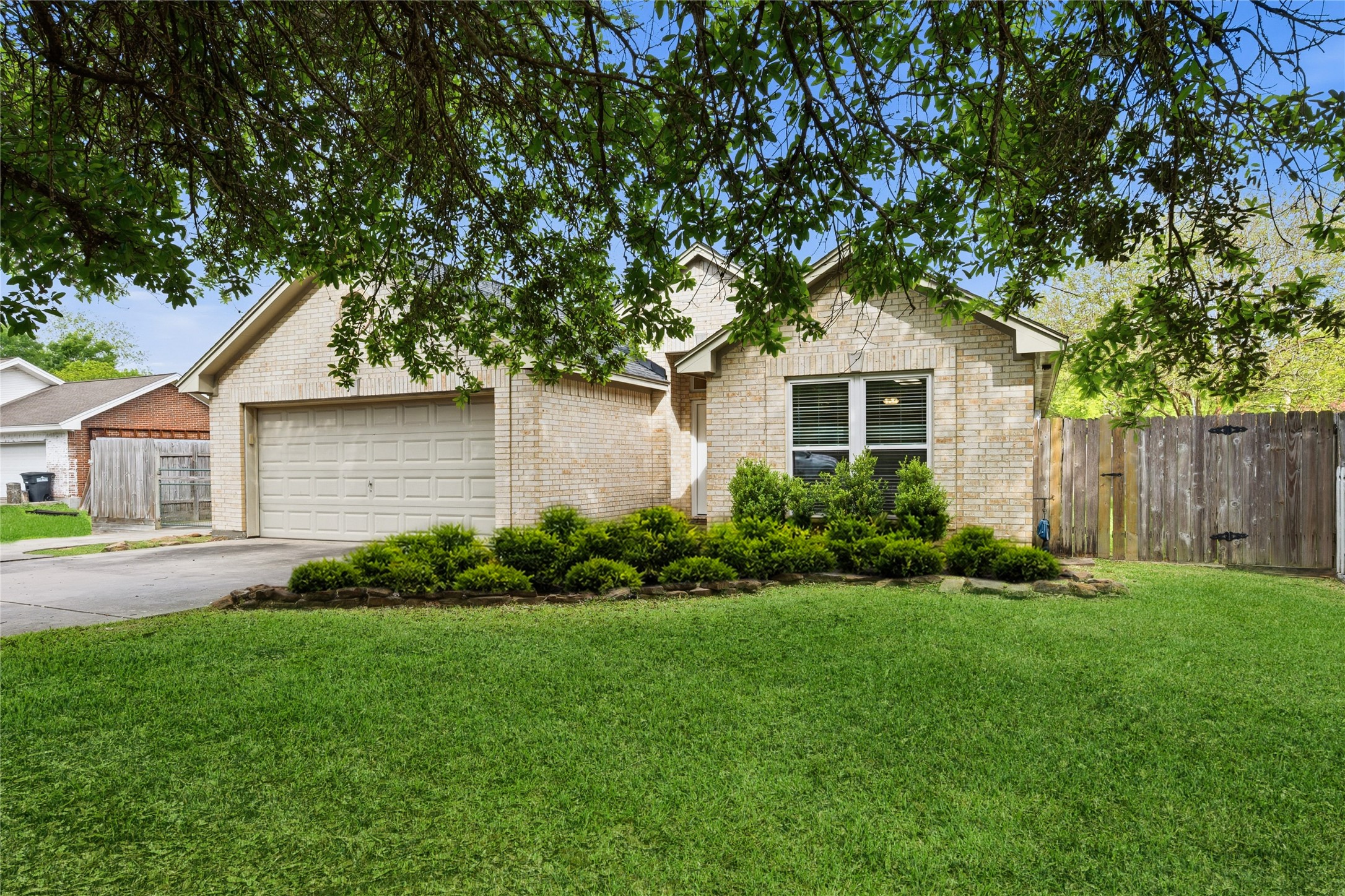 4019 N Fm 565 Road Property Photo 2
