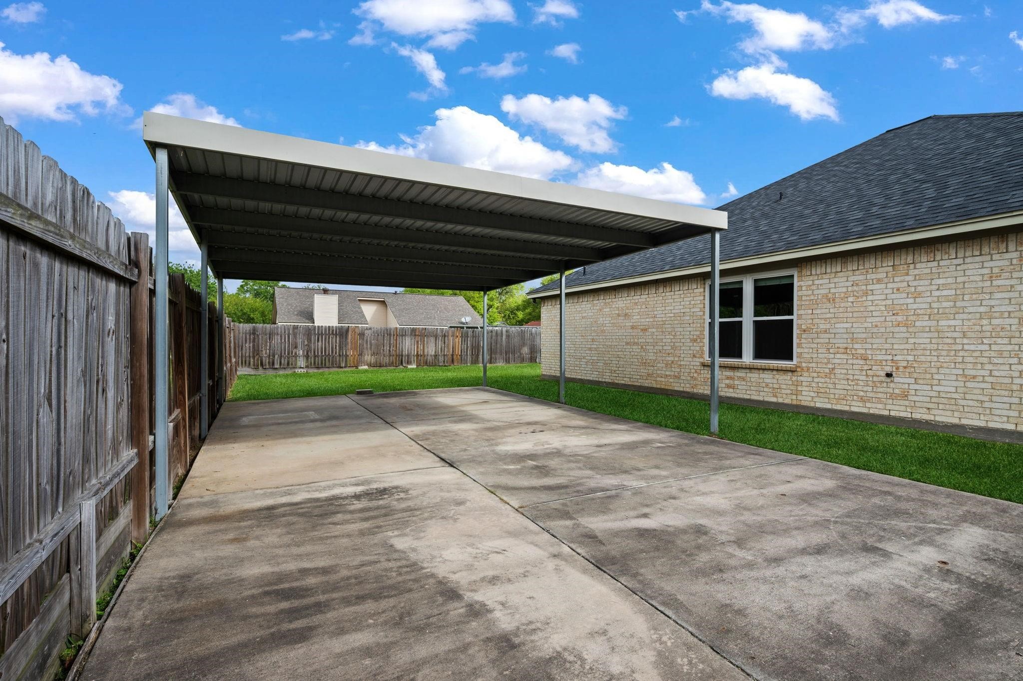 4019 N Fm 565 Road Property Photo 3
