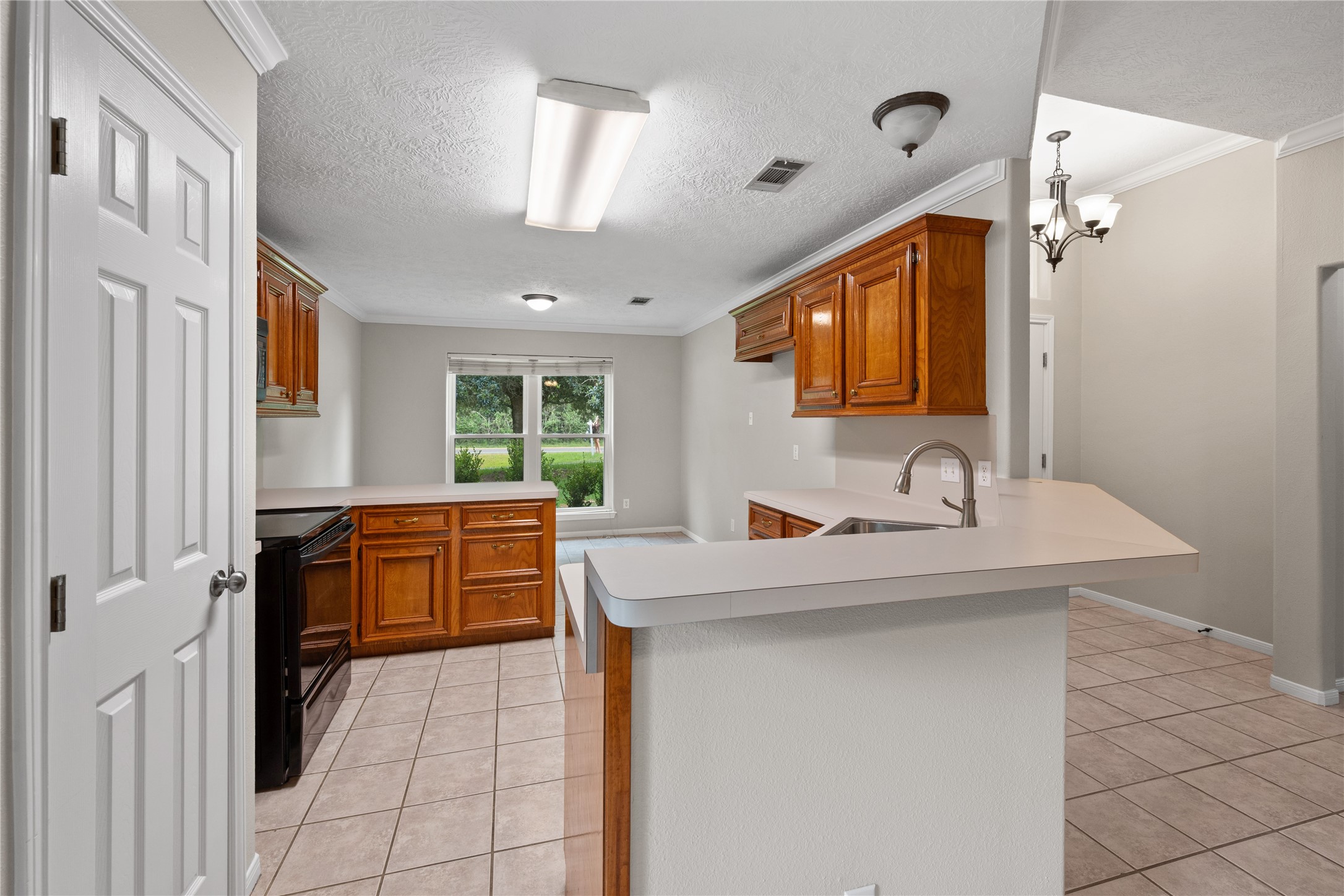 4019 N Fm 565 Road Property Photo 7